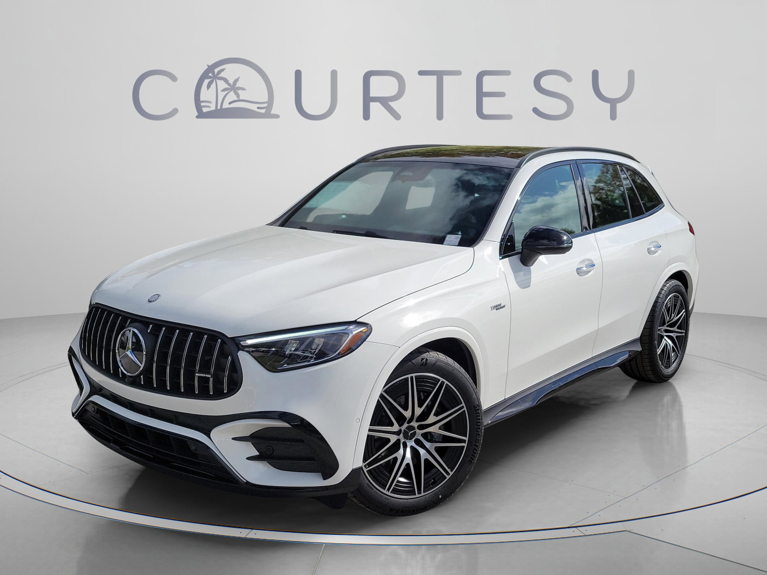 2026 Mercedes-Benz GLC AMG GLC 43's photo