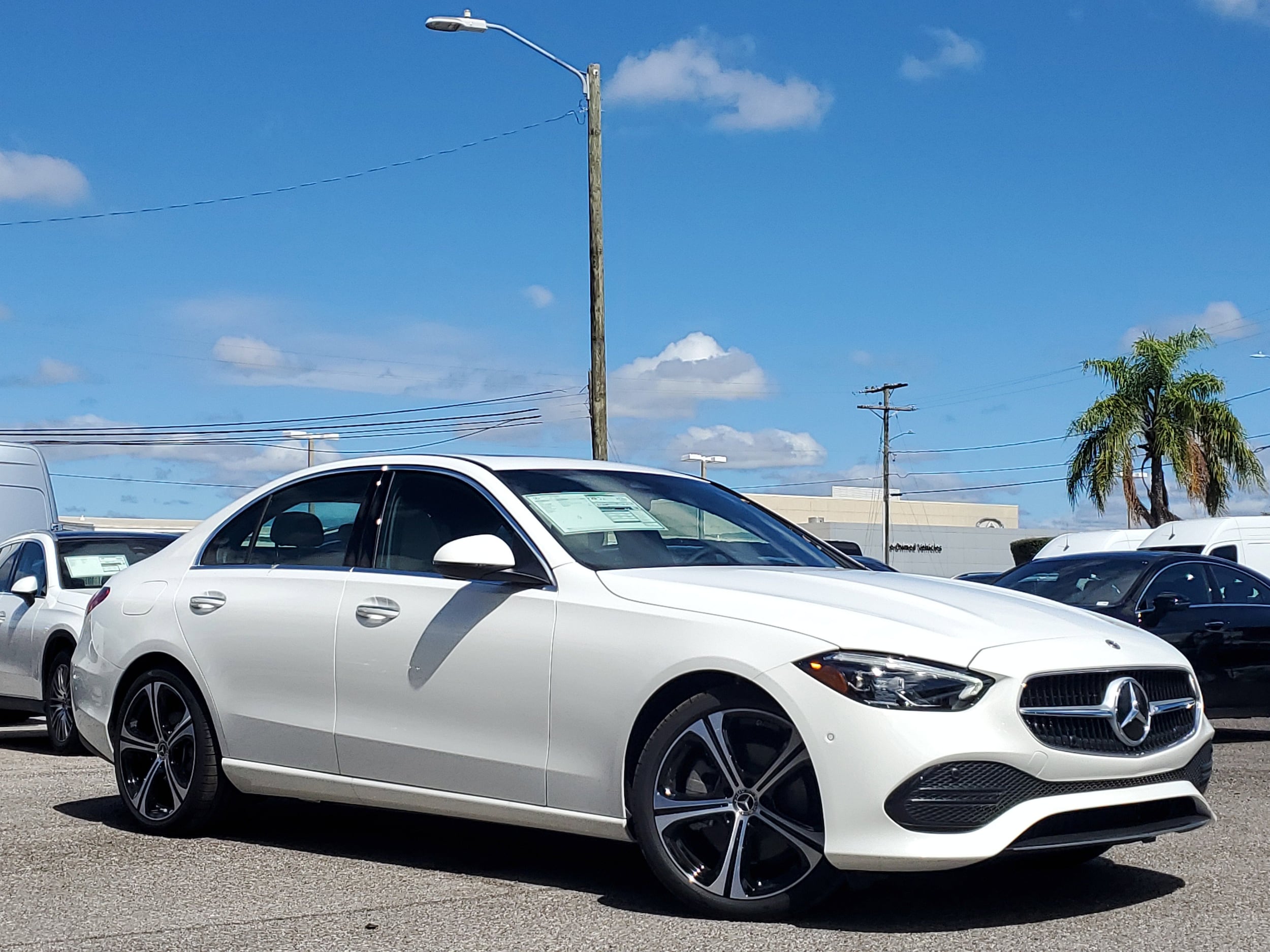 2025 Mercedes-Benz C-Class Sedan C 300's photo