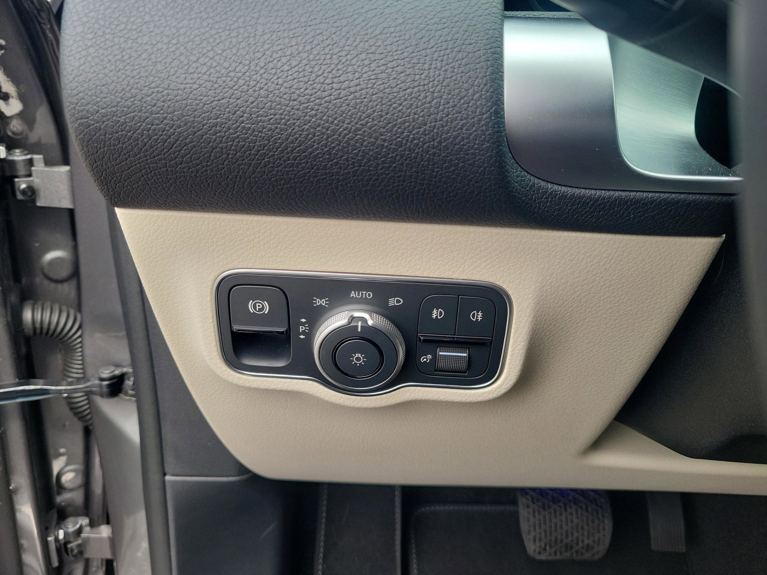 2026 Mercedes-Benz GLB GLB 250 - Photo 30