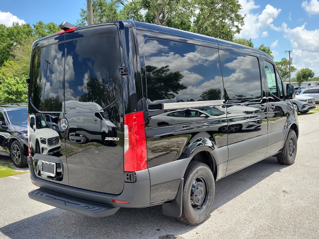 New 2026 Mercedes-Benz Sprinter 2500 Standard Roof 4-Cyl Diesel Van Cargo Van