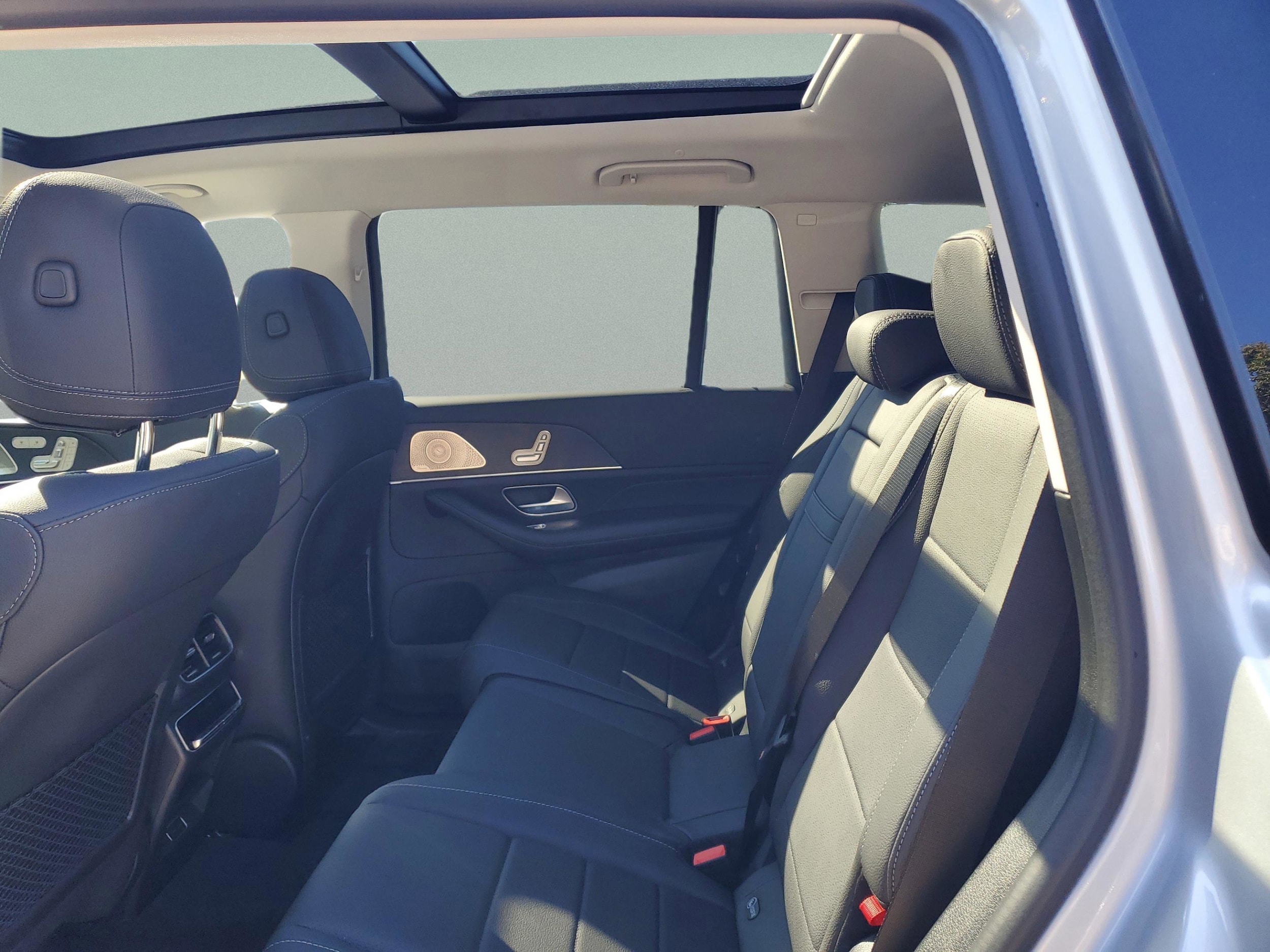 2026 Mercedes-Benz GLS Base - Photo 13