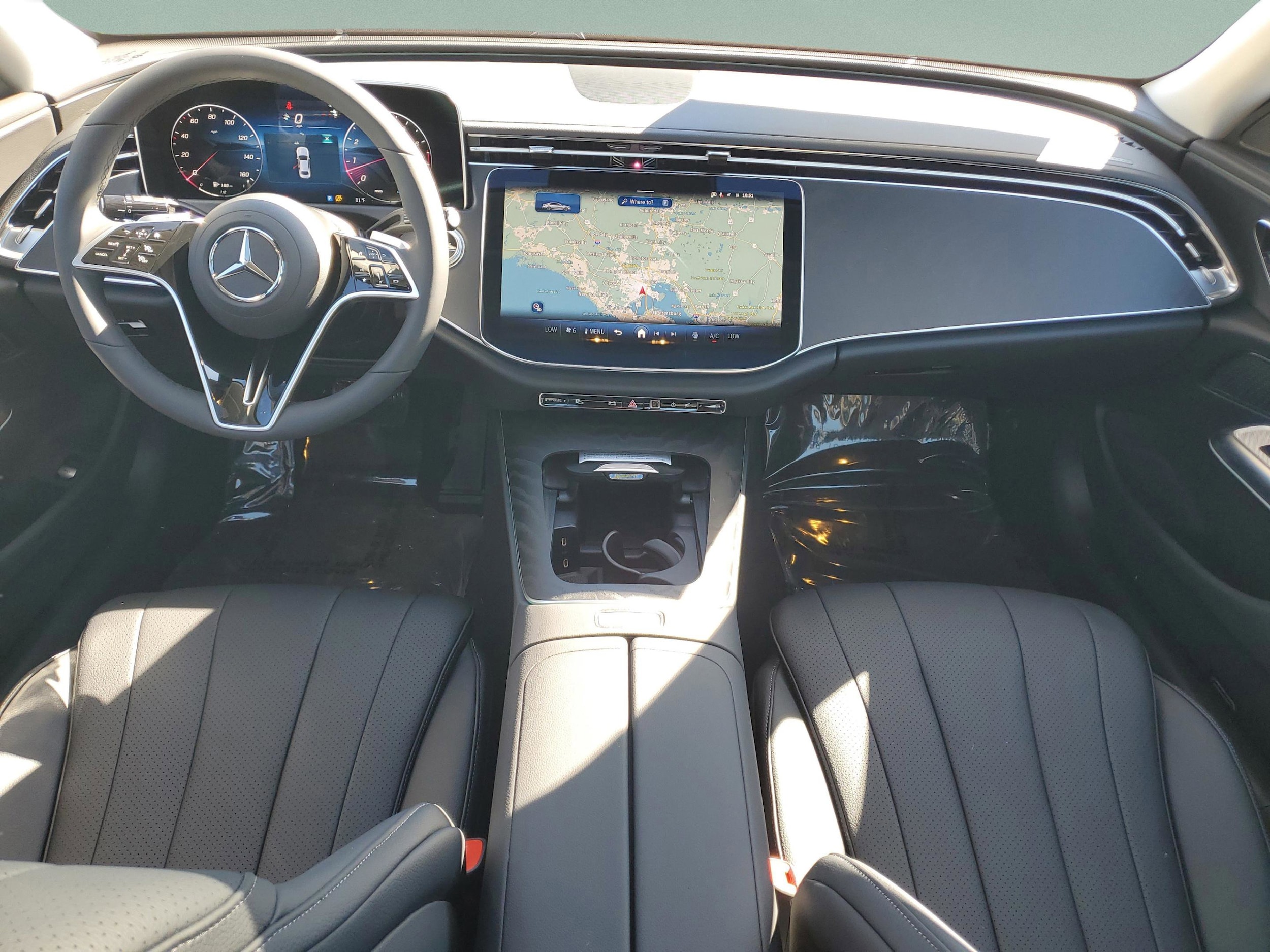 2026 Mercedes-Benz E-Class E350 - Photo 25