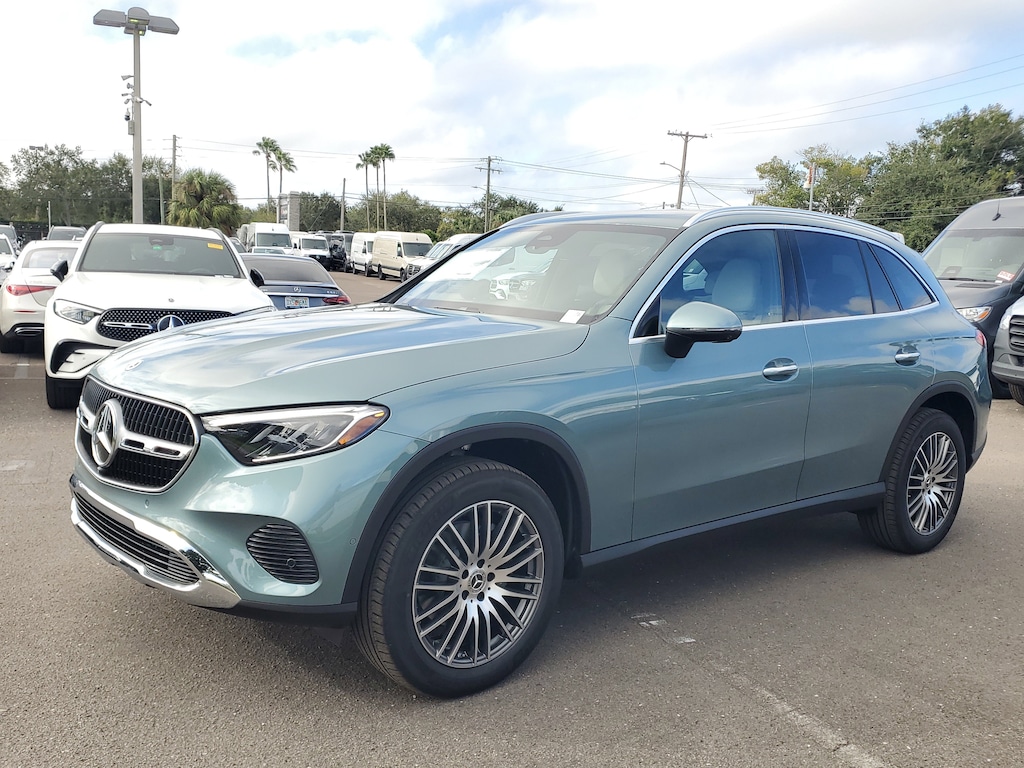 New 2026 Mercedes-Benz GLC 300 SUV