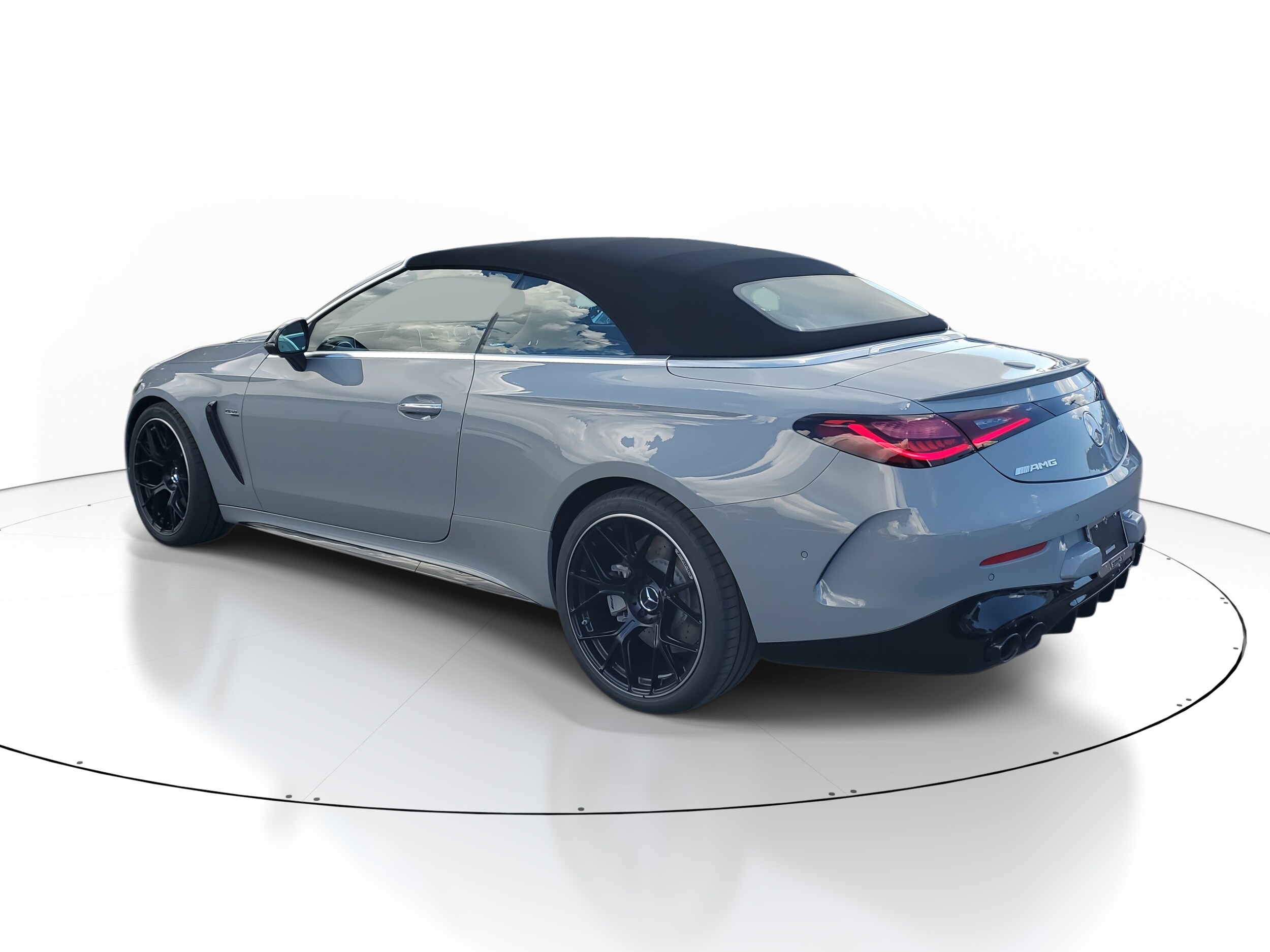 2026 Mercedes Benz CLE AMG 53 4MATIC photo 3