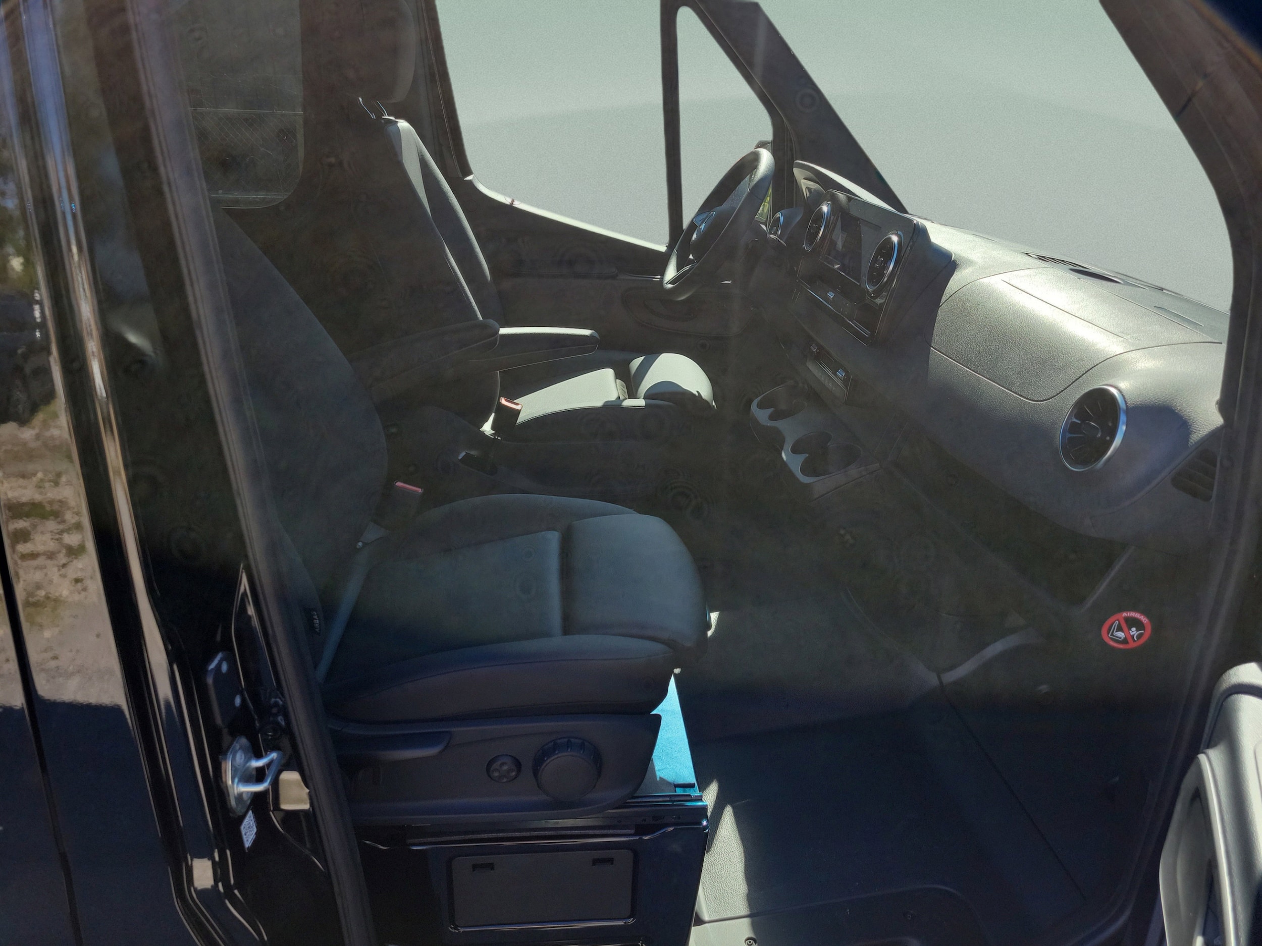 2026 Mercedes-Benz Sprinter Crew Van Base - Photo 22