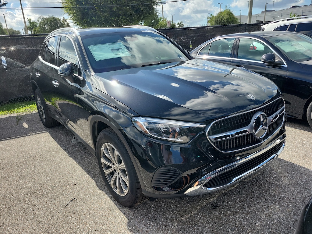 New 2026 Mercedes-Benz GLC 300 SUV