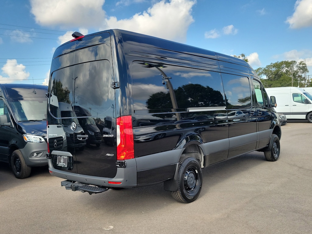 New 2025 Mercedes-Benz Sprinter 2500 High Roof 4-Cyl Diesel HO Van Cargo Van