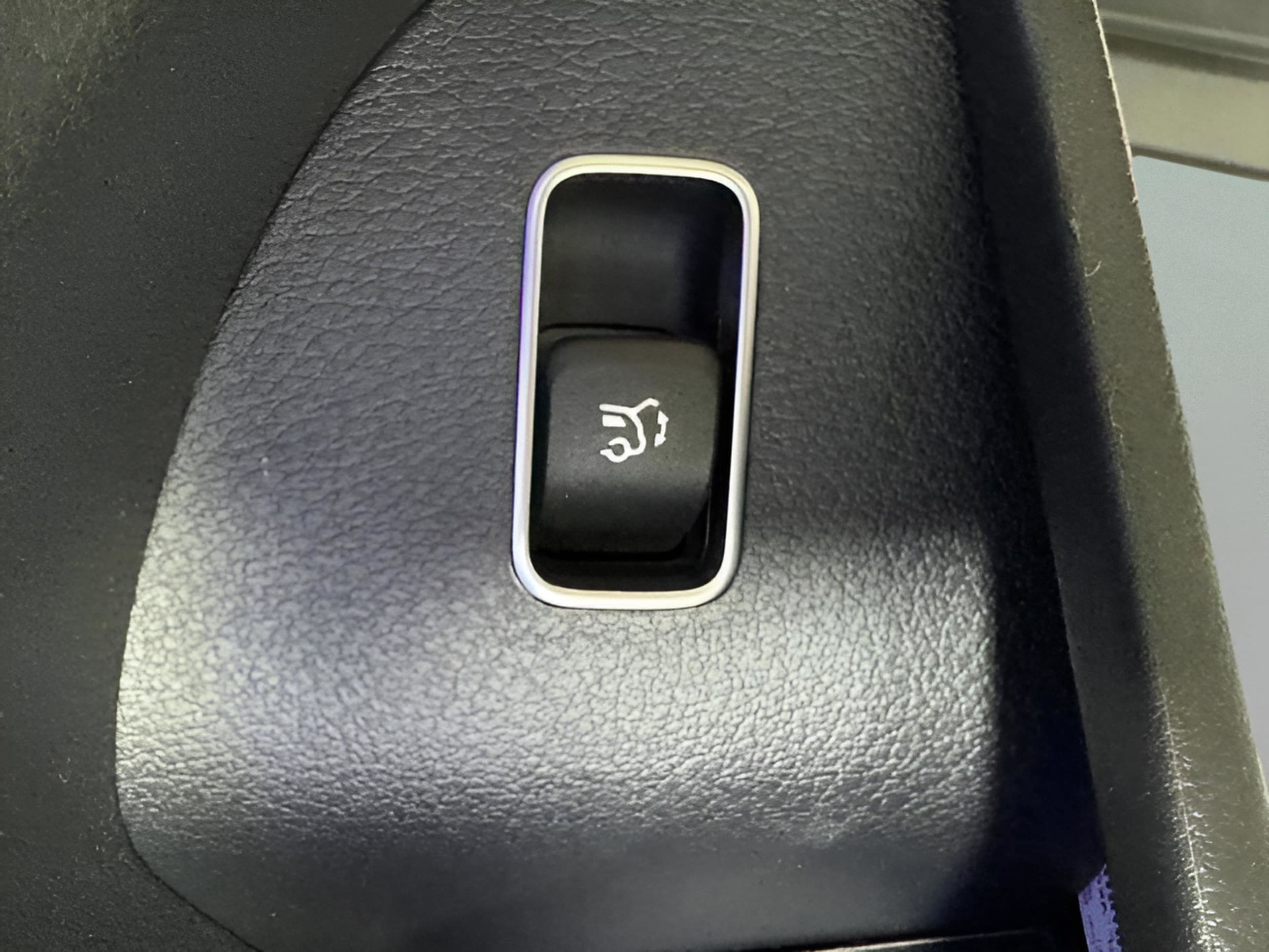 2025 Mercedes-Benz GLE GLE450 - Photo 29