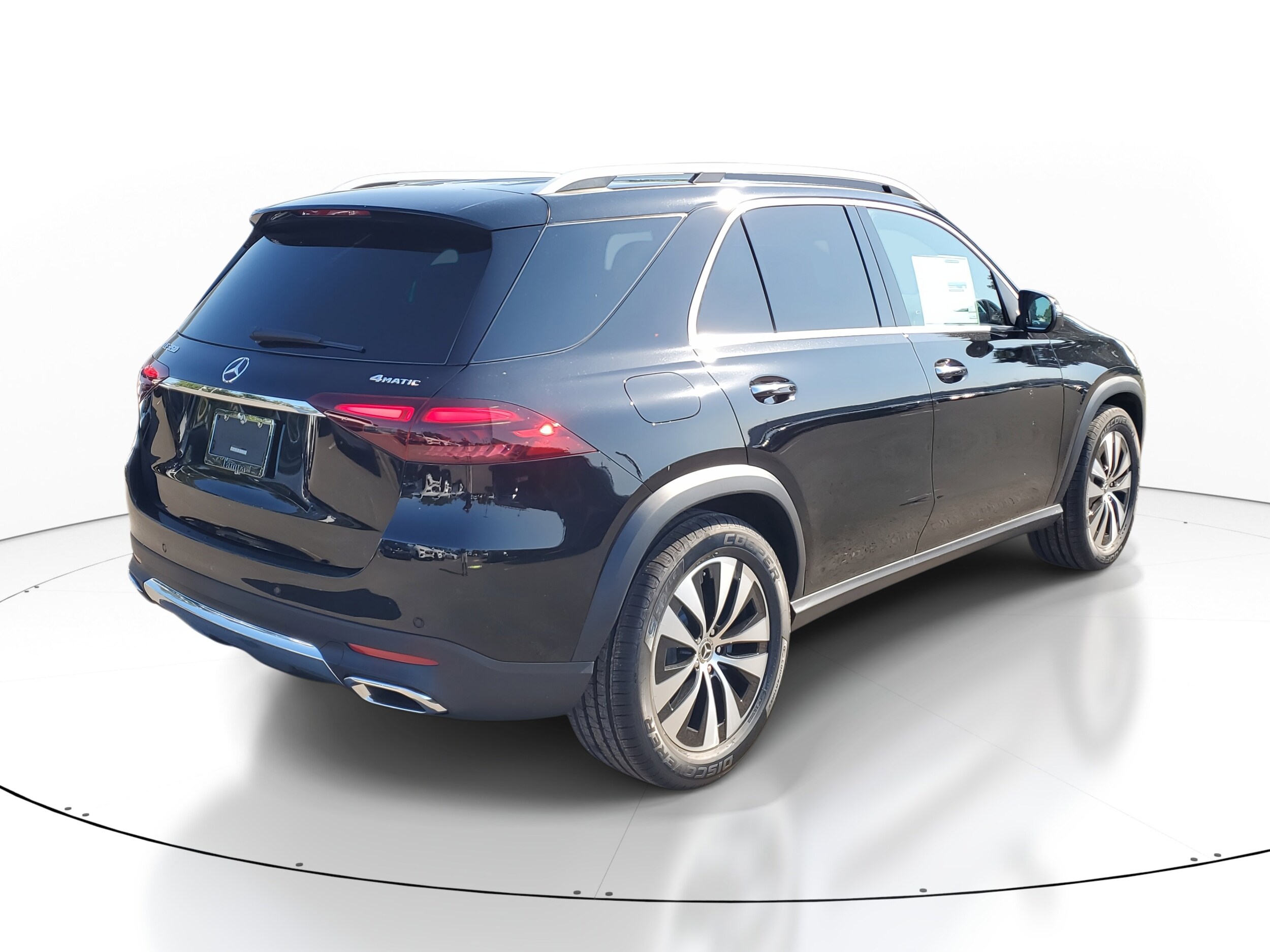 2025 Mercedes Benz GLE 350 4MATIC photo 4