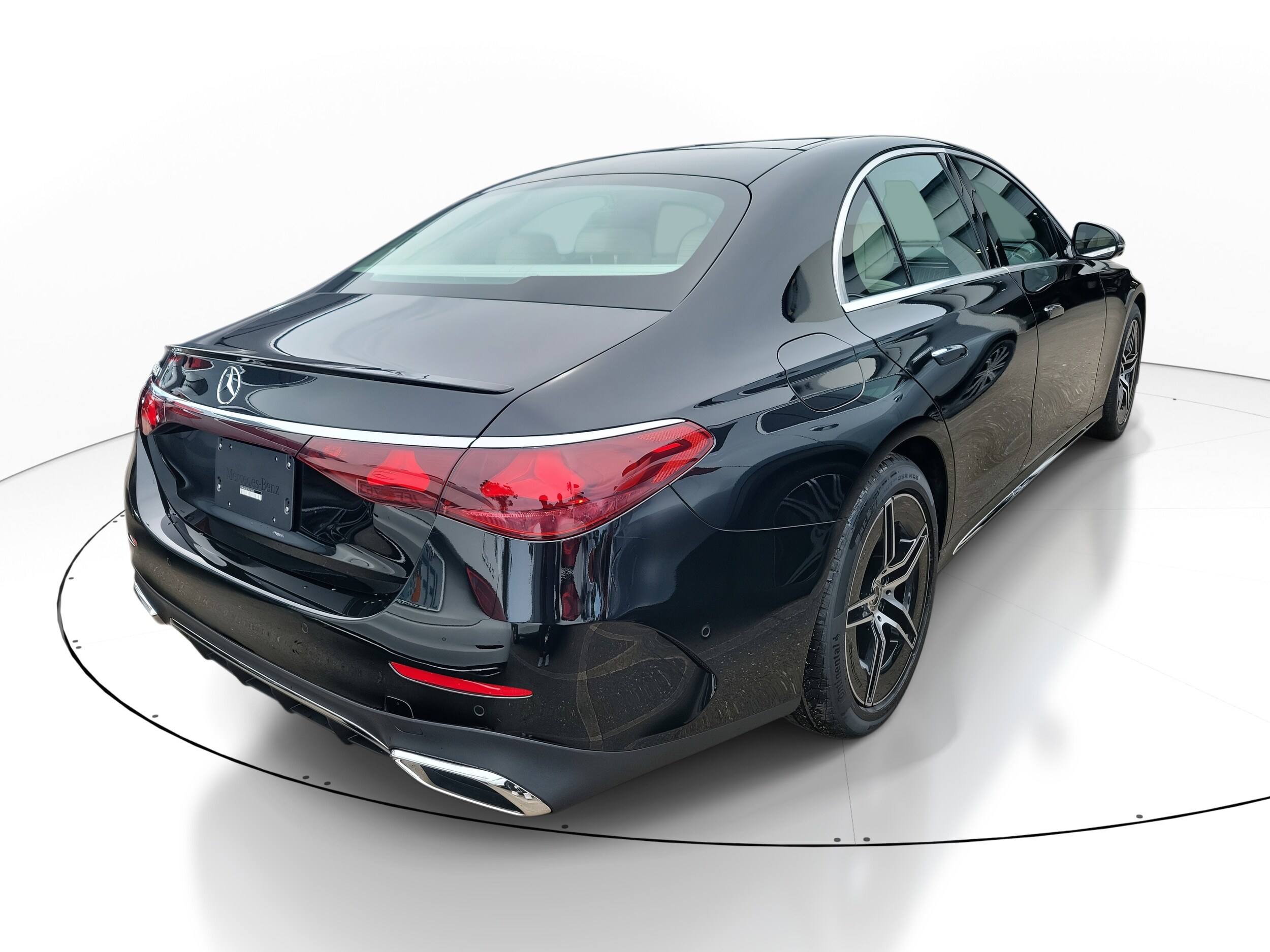 2026 Mercedes Benz E 350 Sedan photo 4