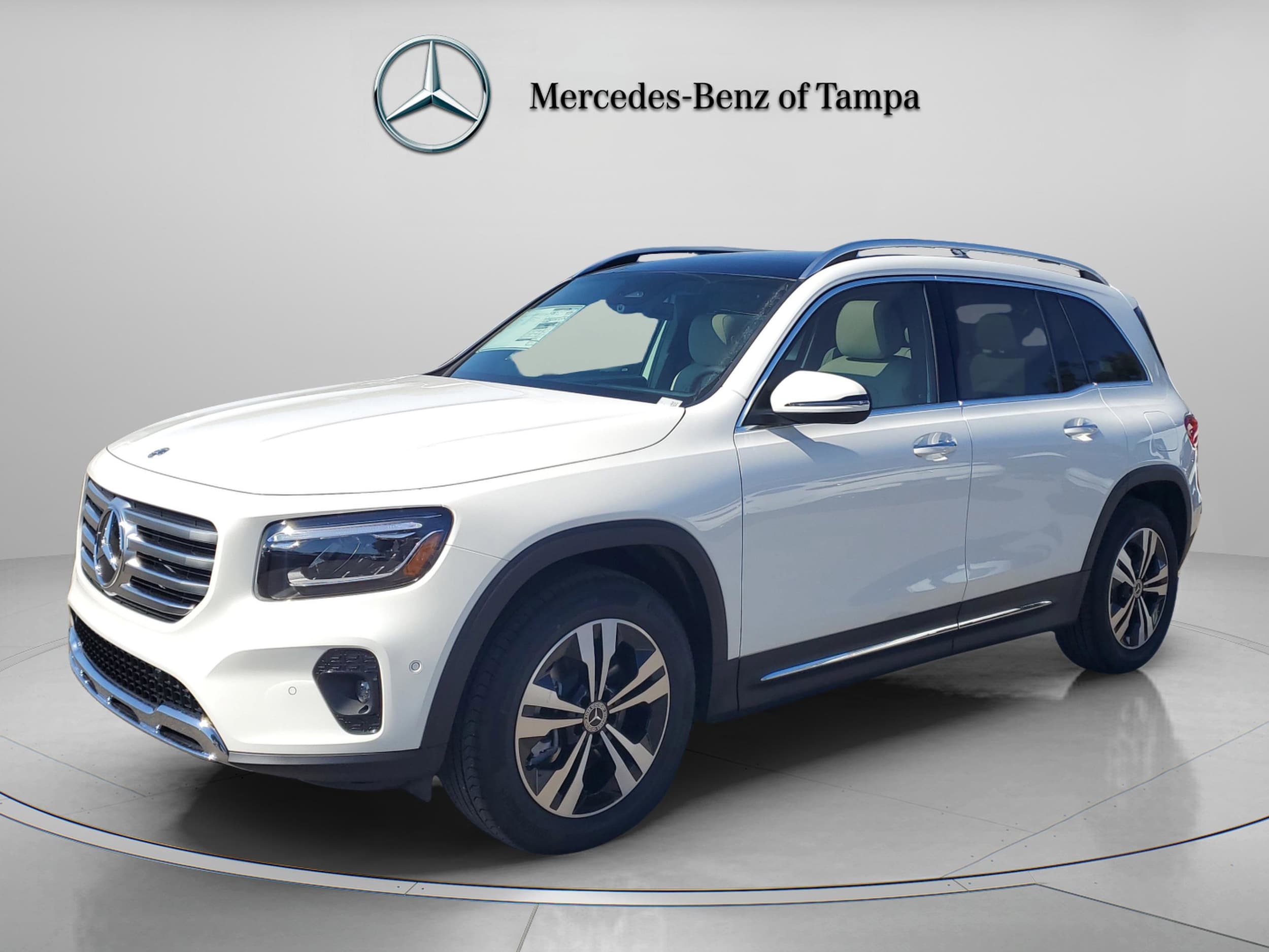 2026 Mercedes-Benz GLB GLB 250's photo