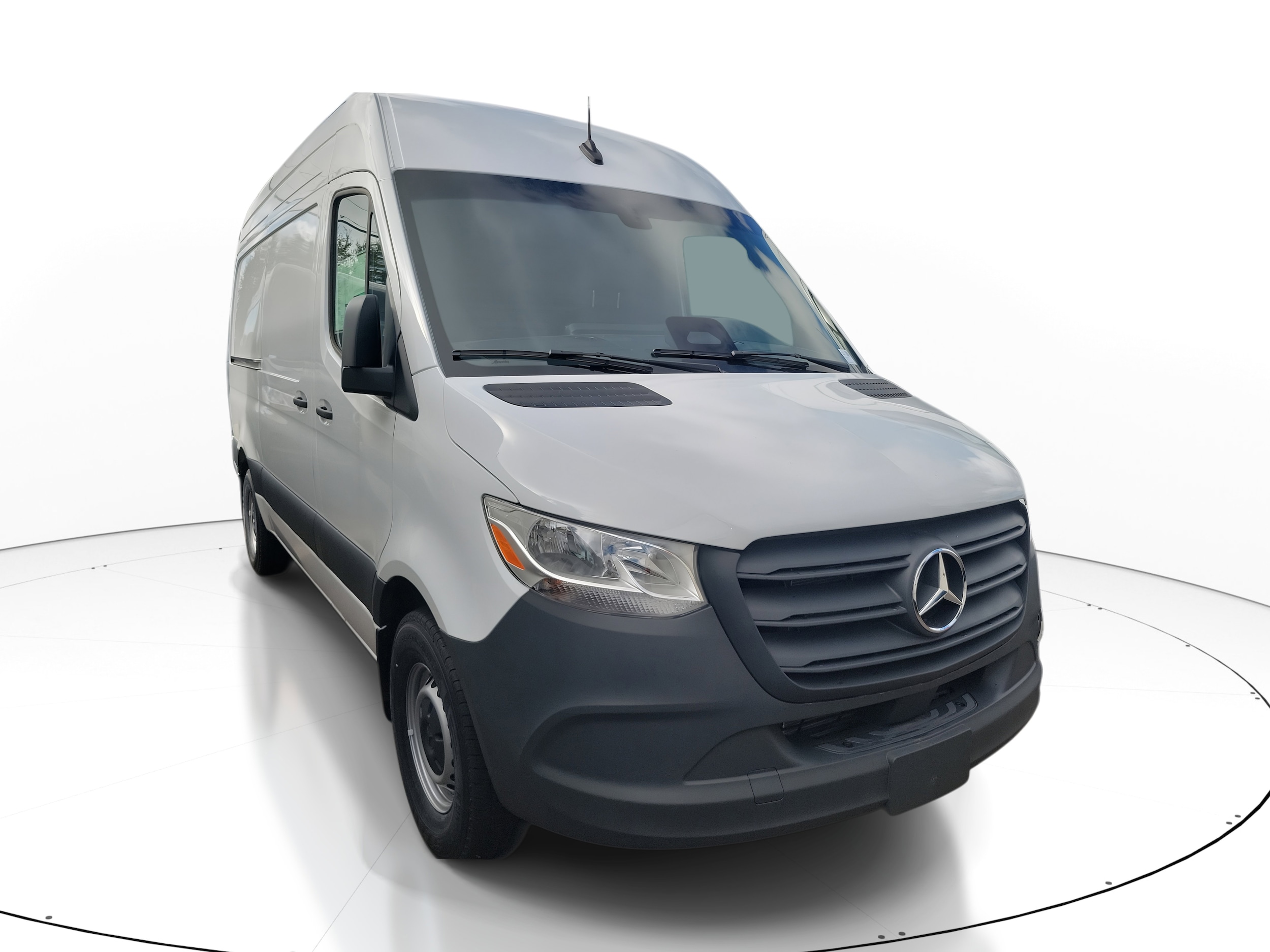 2026 Mercedes-Benz Sprinter Cargo Van Base's photo