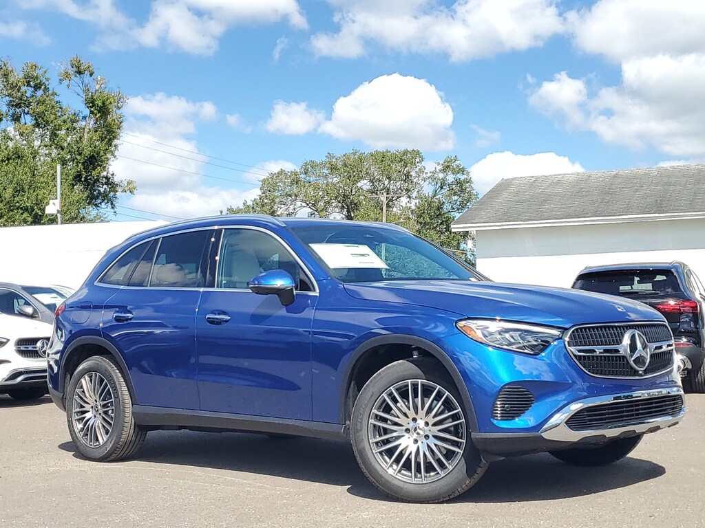 New 2026 Mercedes-Benz GLC 300 SUV