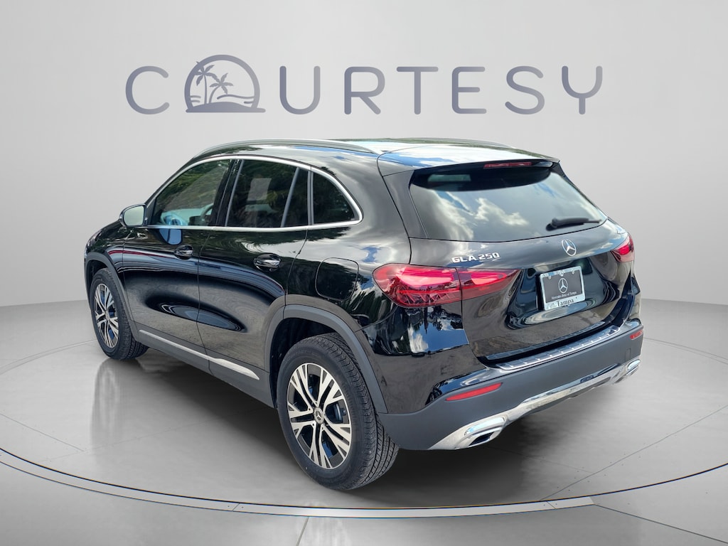 New 2026 Mercedes-Benz GLA 250 4MATIC SUV