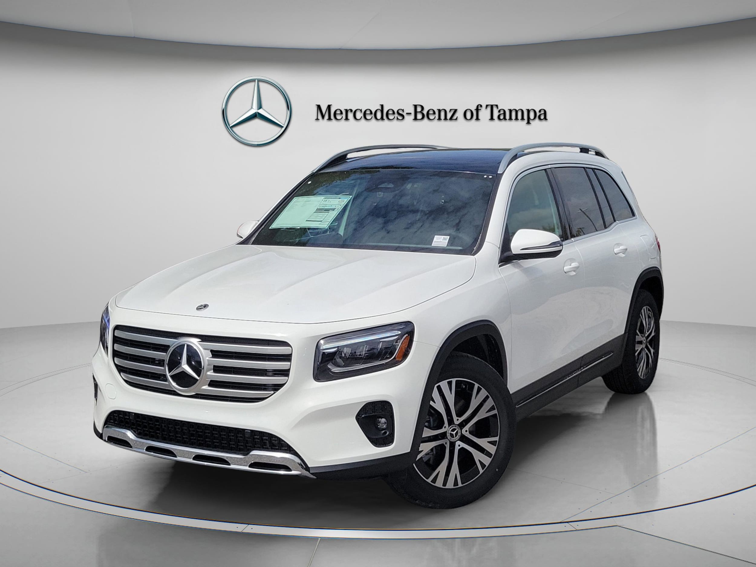 2026 Mercedes-Benz GLB GLB 250's photo