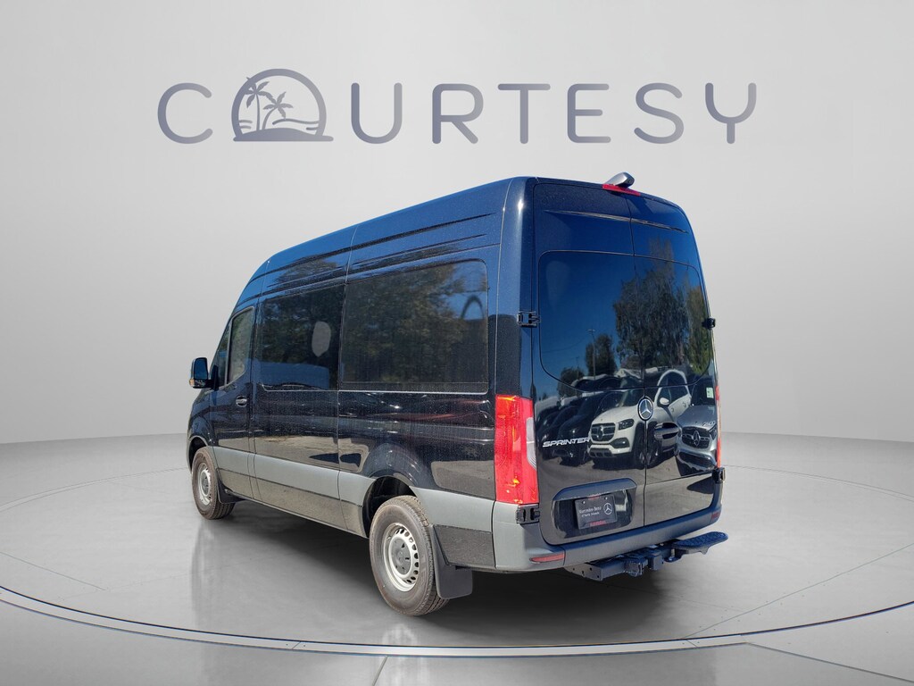 New 2026 Mercedes-Benz Sprinter 2500 Standard Roof 4-Cyl Diesel HO Van Crew Van