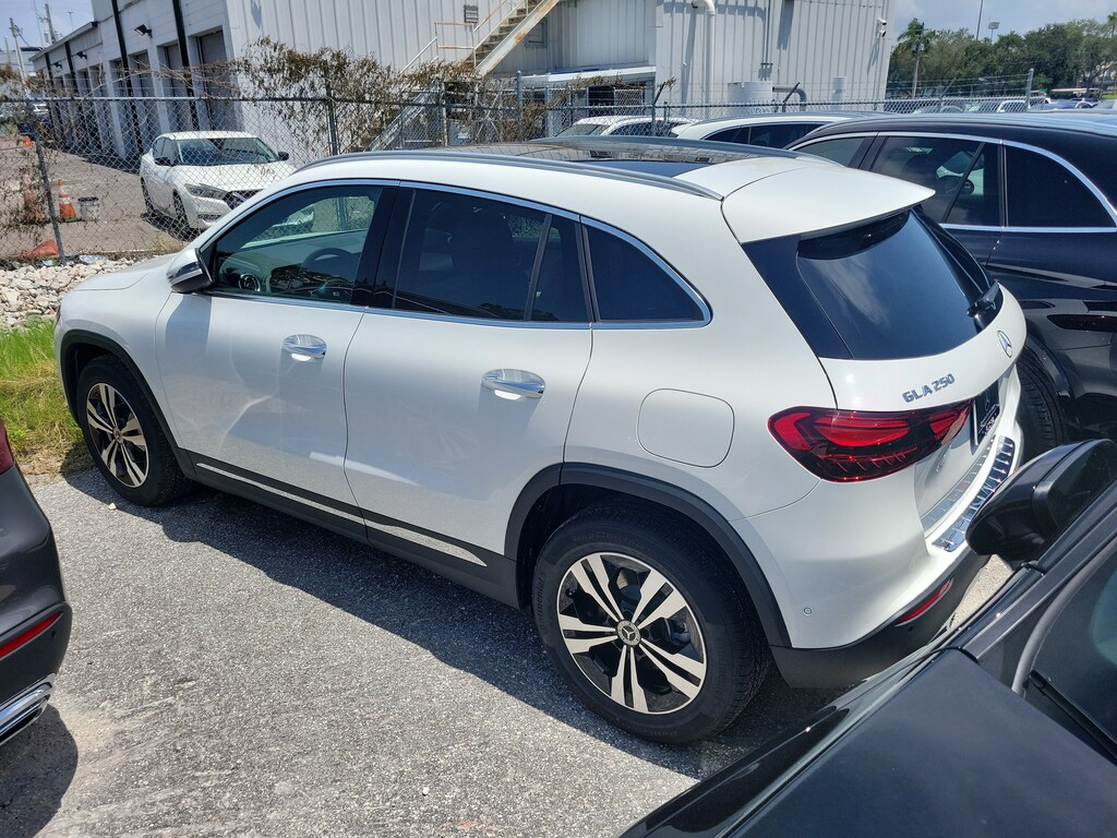 New 2026 Mercedes-Benz GLA 250 SUV