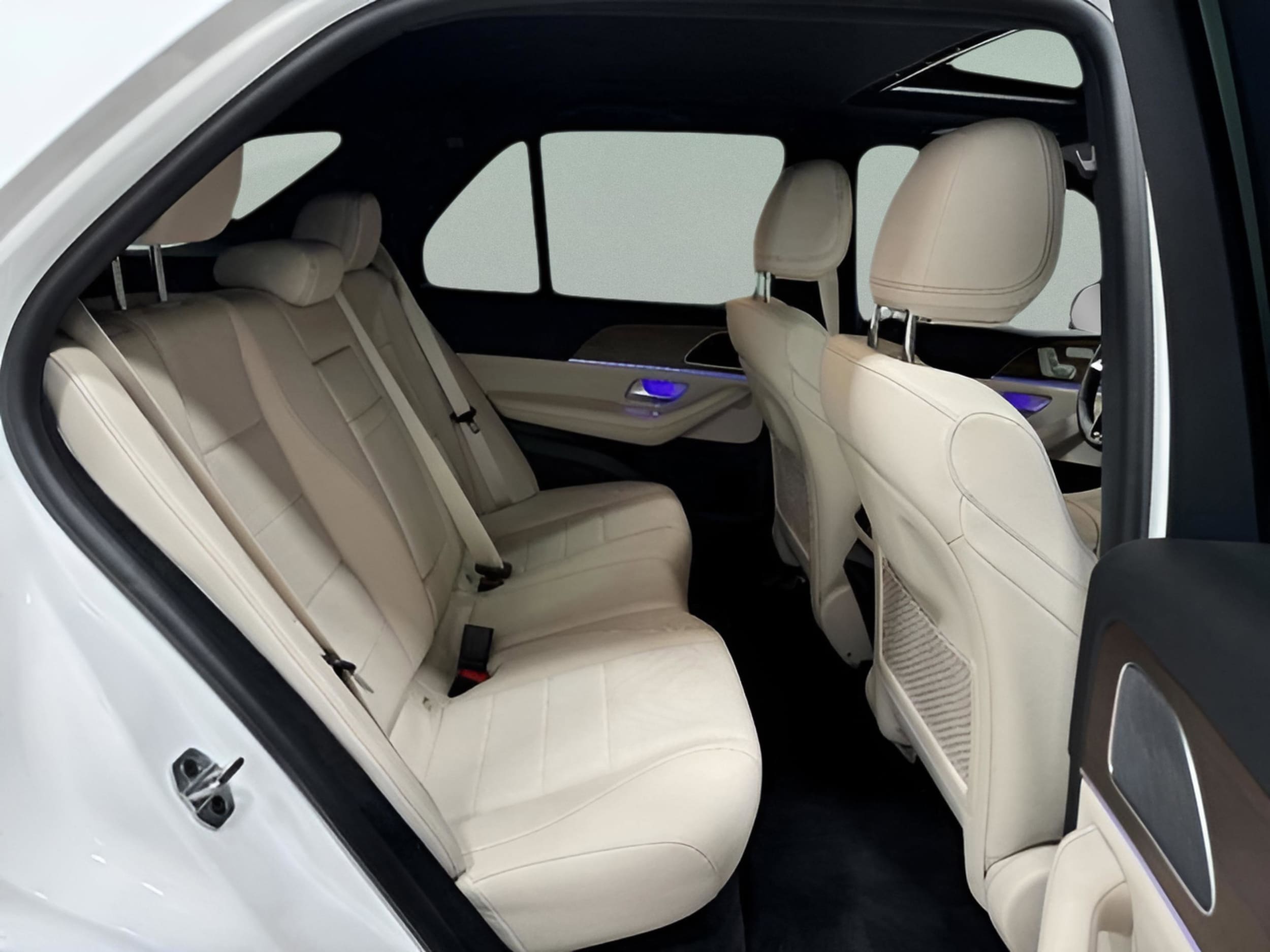 2025 Mercedes-Benz GLE GLE450 - Photo 12