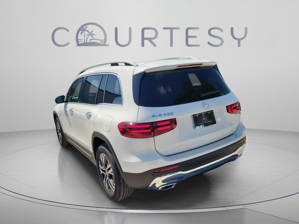 New 2026 Mercedes-Benz GLB 250 SUV