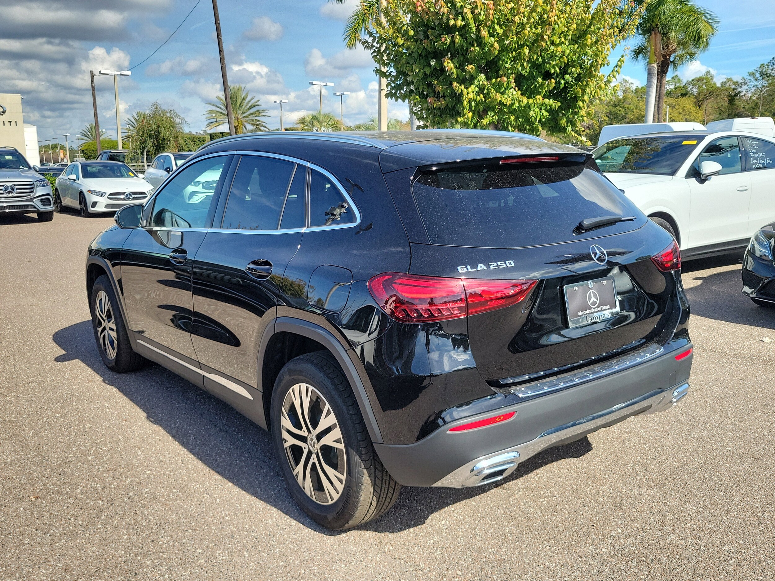 2026 Mercedes Benz GLA 250 photo 2