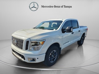 2018 Nissan Titan PRO-4X Truck Crew Cab