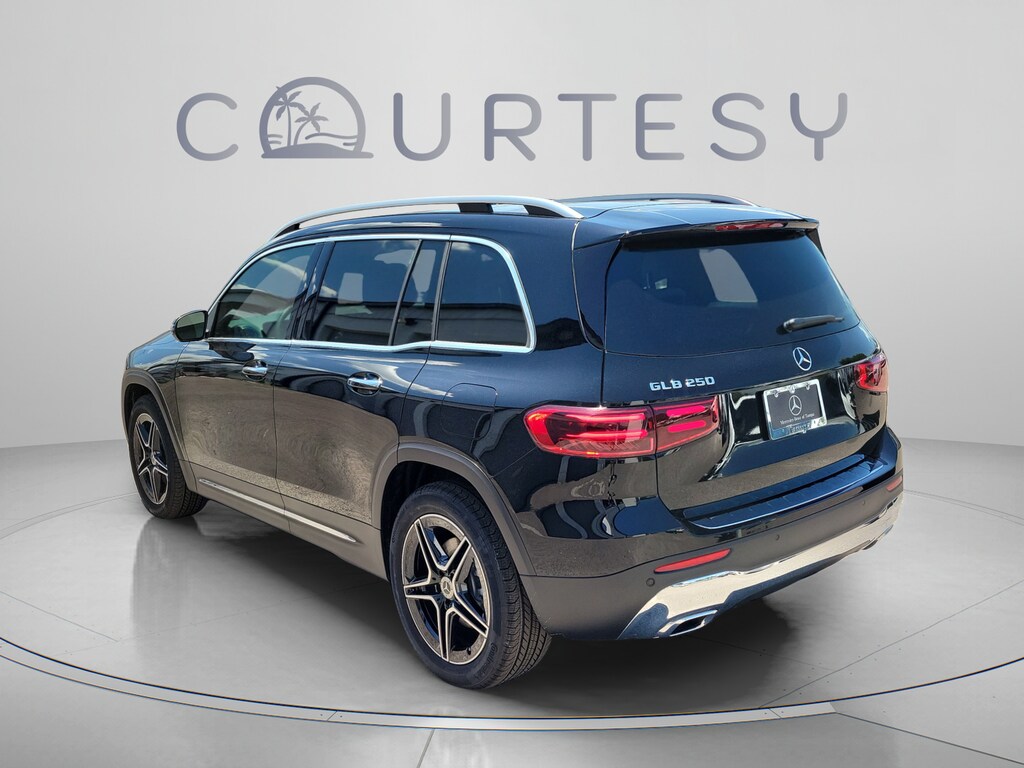 New 2026 Mercedes-Benz GLB 250 SUV