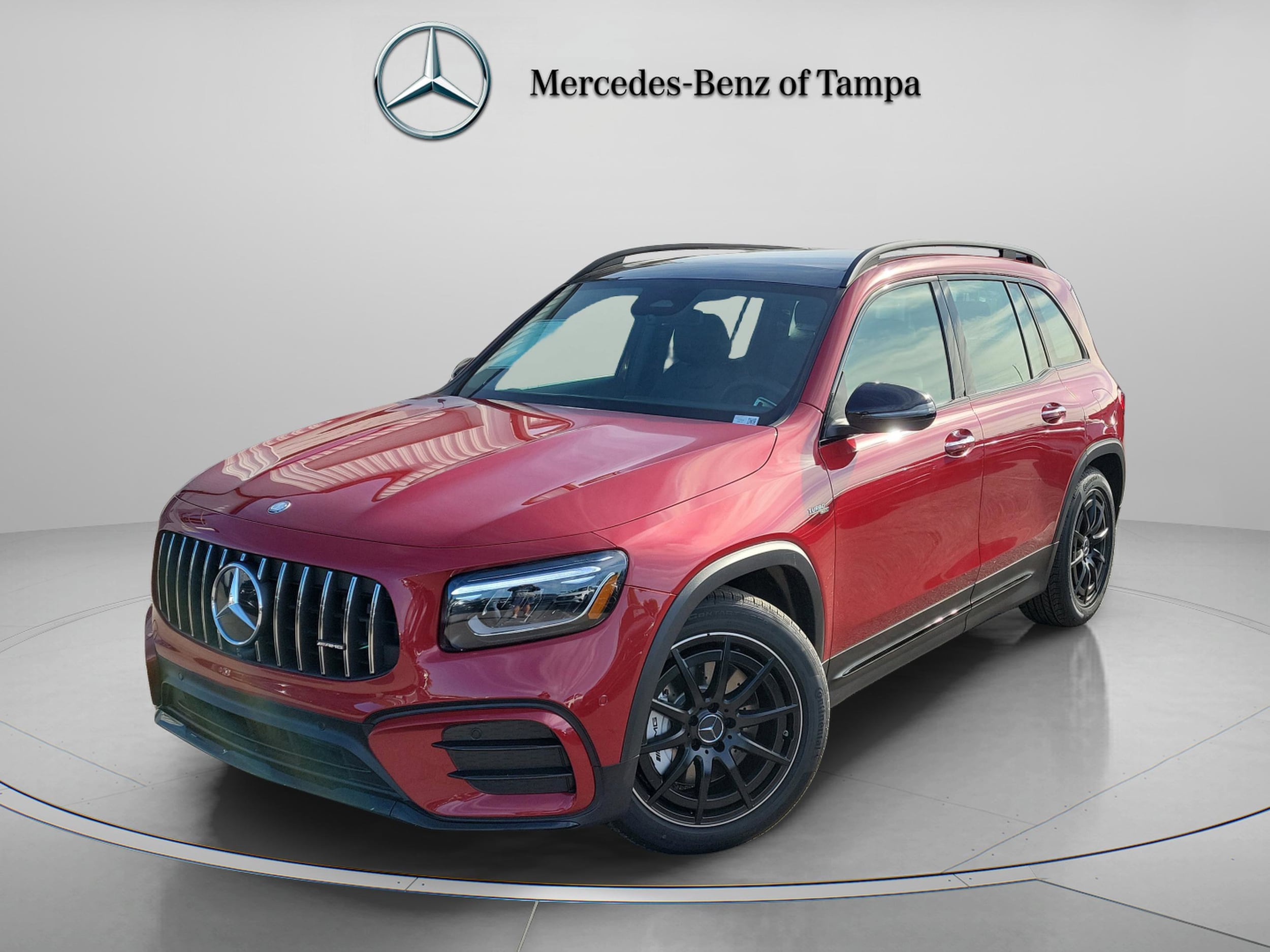 2026 Mercedes-Benz GLB GLB 35 AMG 4MATIC's photo