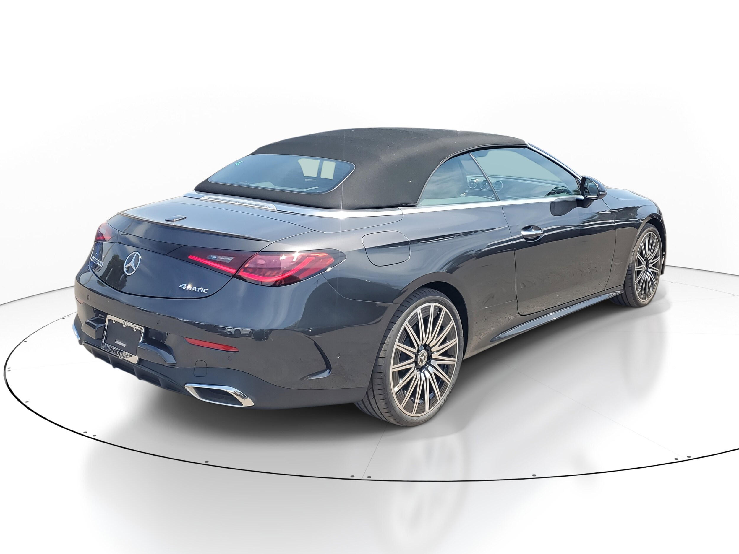 2025 Mercedes Benz CLE 300 4MATIC photo 4