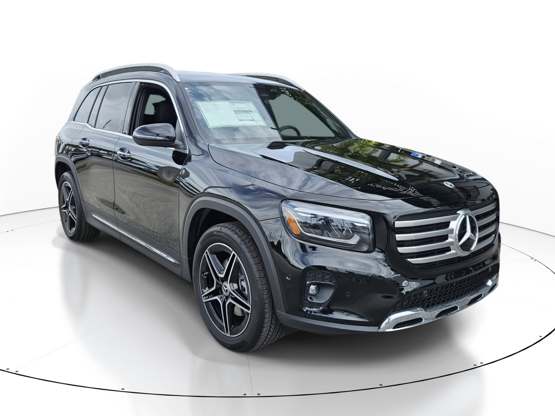 2026 Mercedes-Benz GLB GLB 250's photo