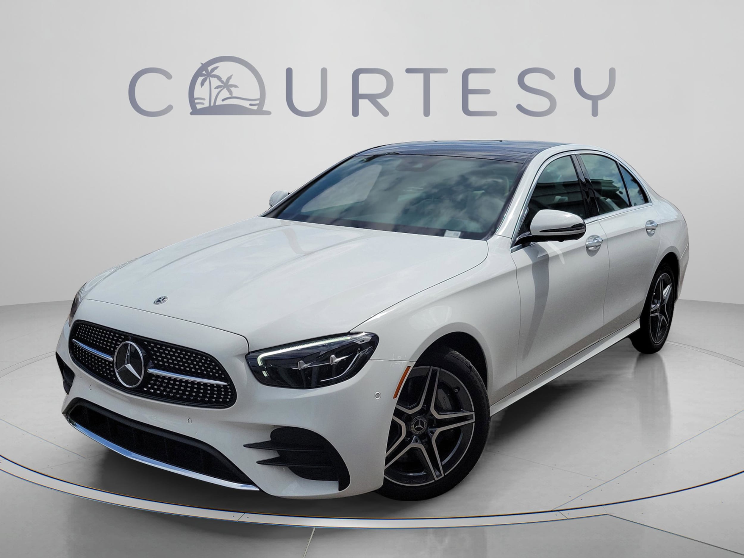 2023 Mercedes-Benz E-Class E350 4MATIC's photo