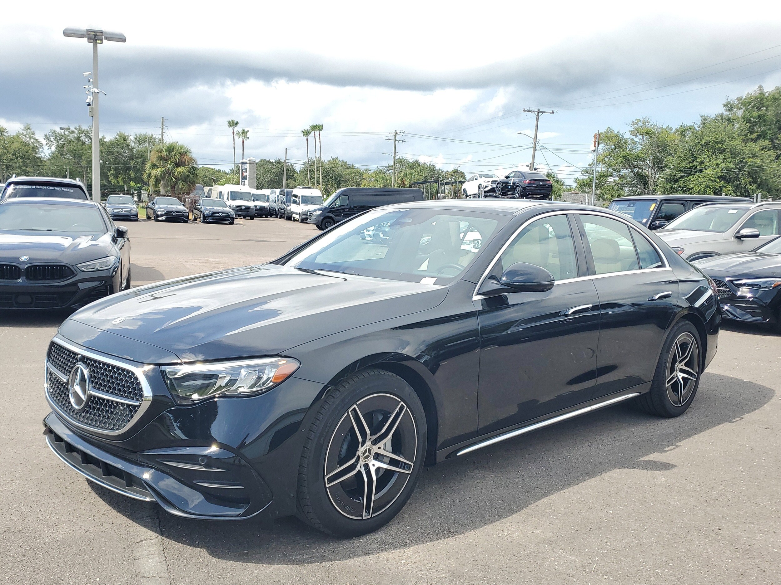 2025 Mercedes Benz E 350 4MATIC Sedan photo 2