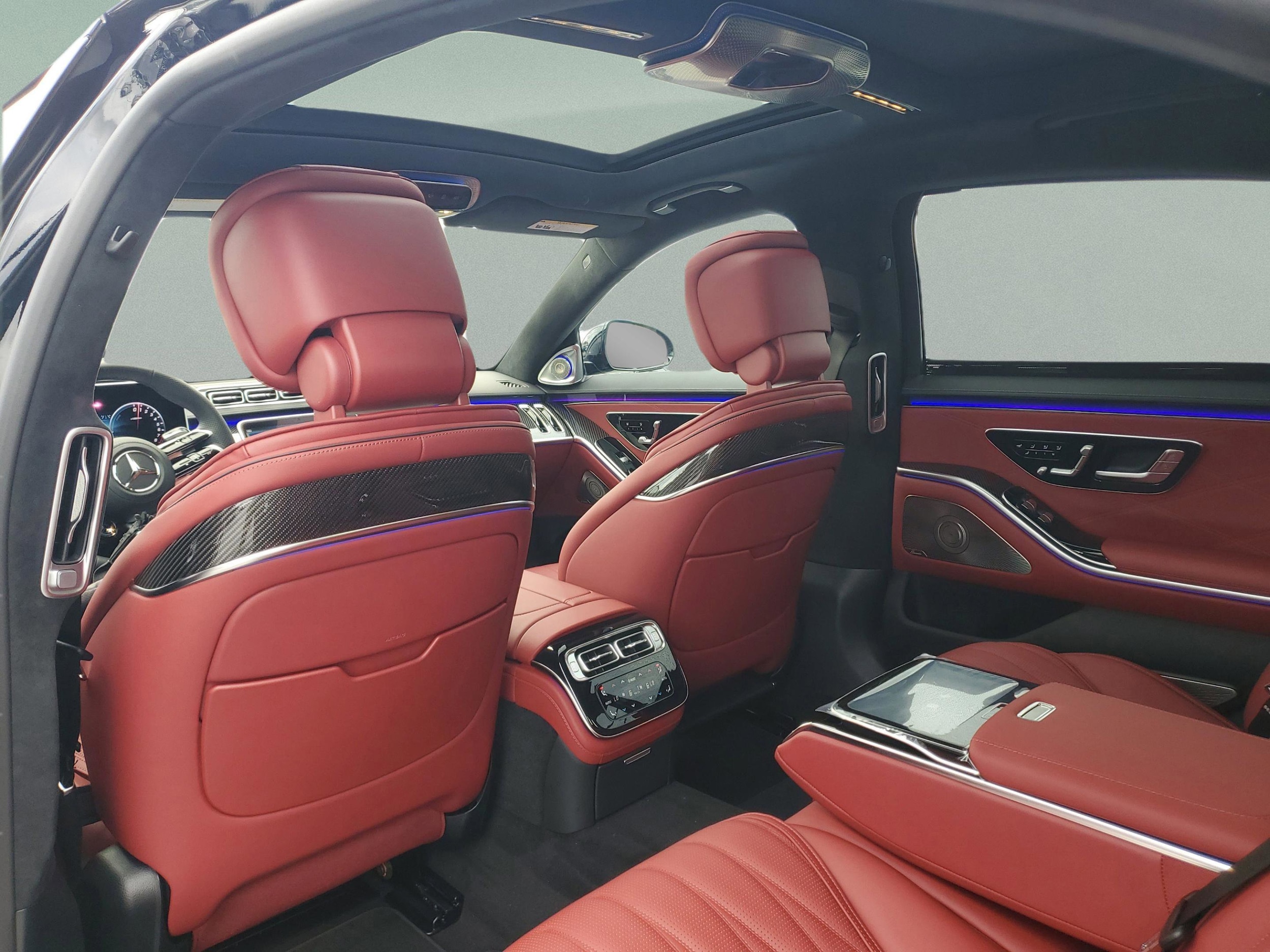 2026 Mercedes-Benz S-Class AMG S 63 - Photo 34