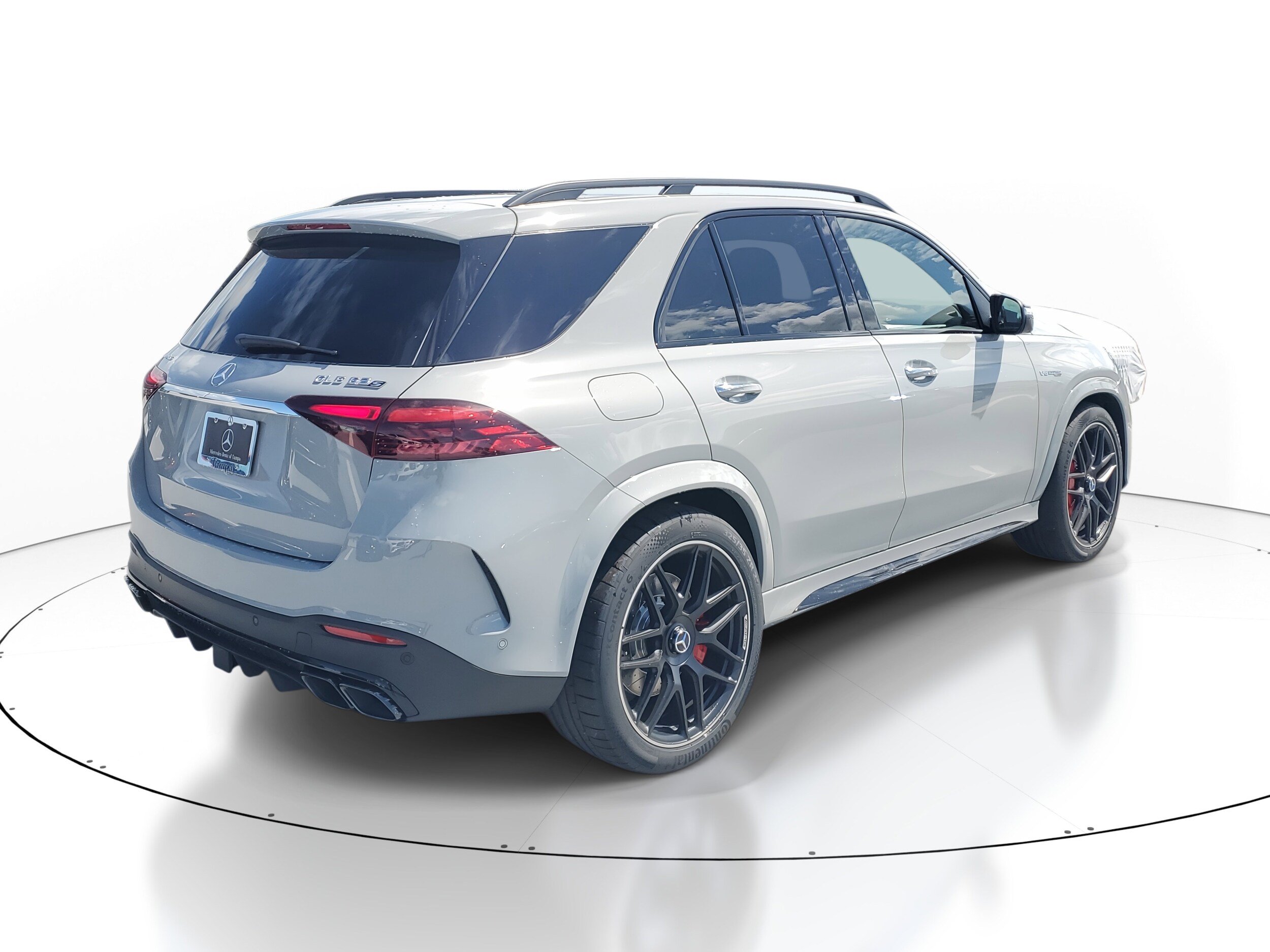 2026 Mercedes Benz GLE AMG 63 S photo 4