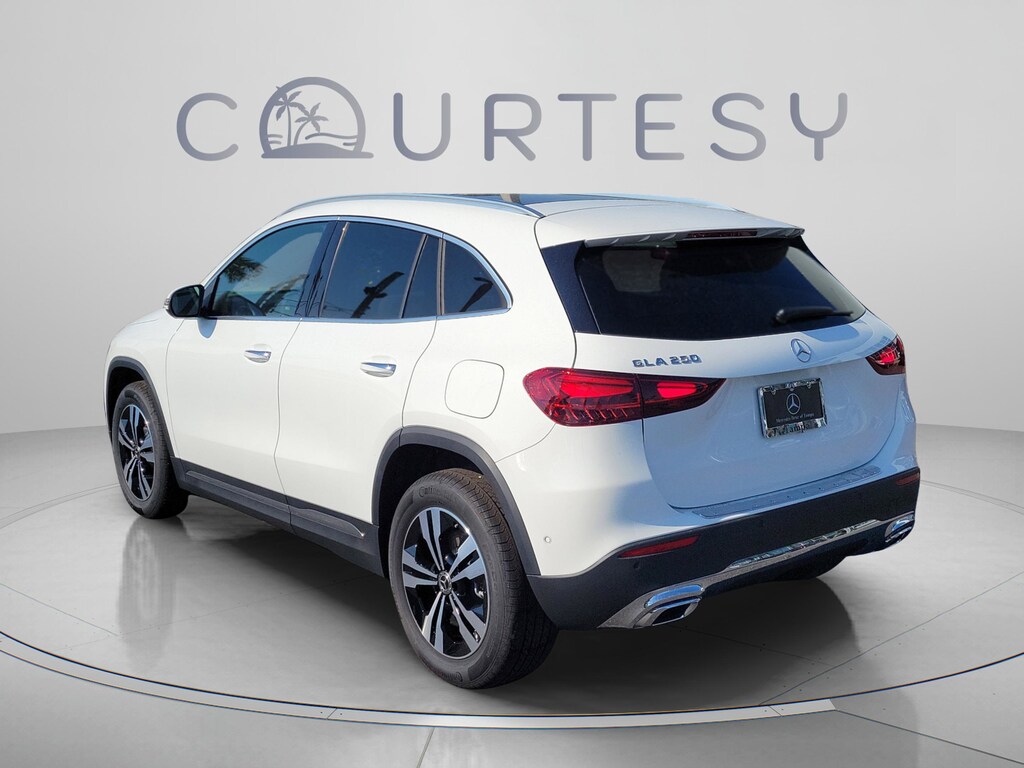 New 2026 Mercedes-Benz GLA 250 SUV
