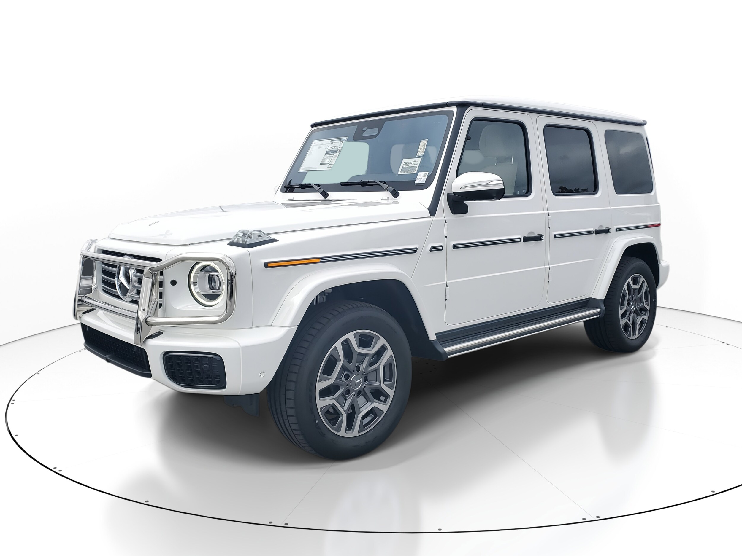 2025 Mercedes Benz G 550 photo 2