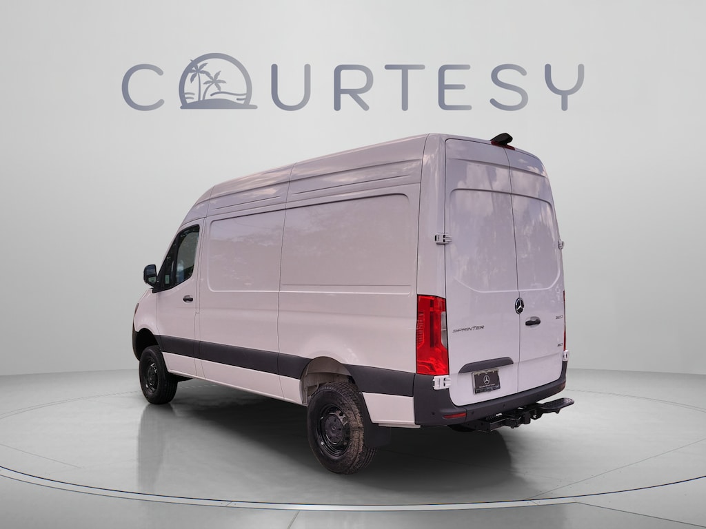 New 2026 Mercedes-Benz Sprinter 2500 Standard Roof 4-Cyl Diesel HO Van Cargo Van