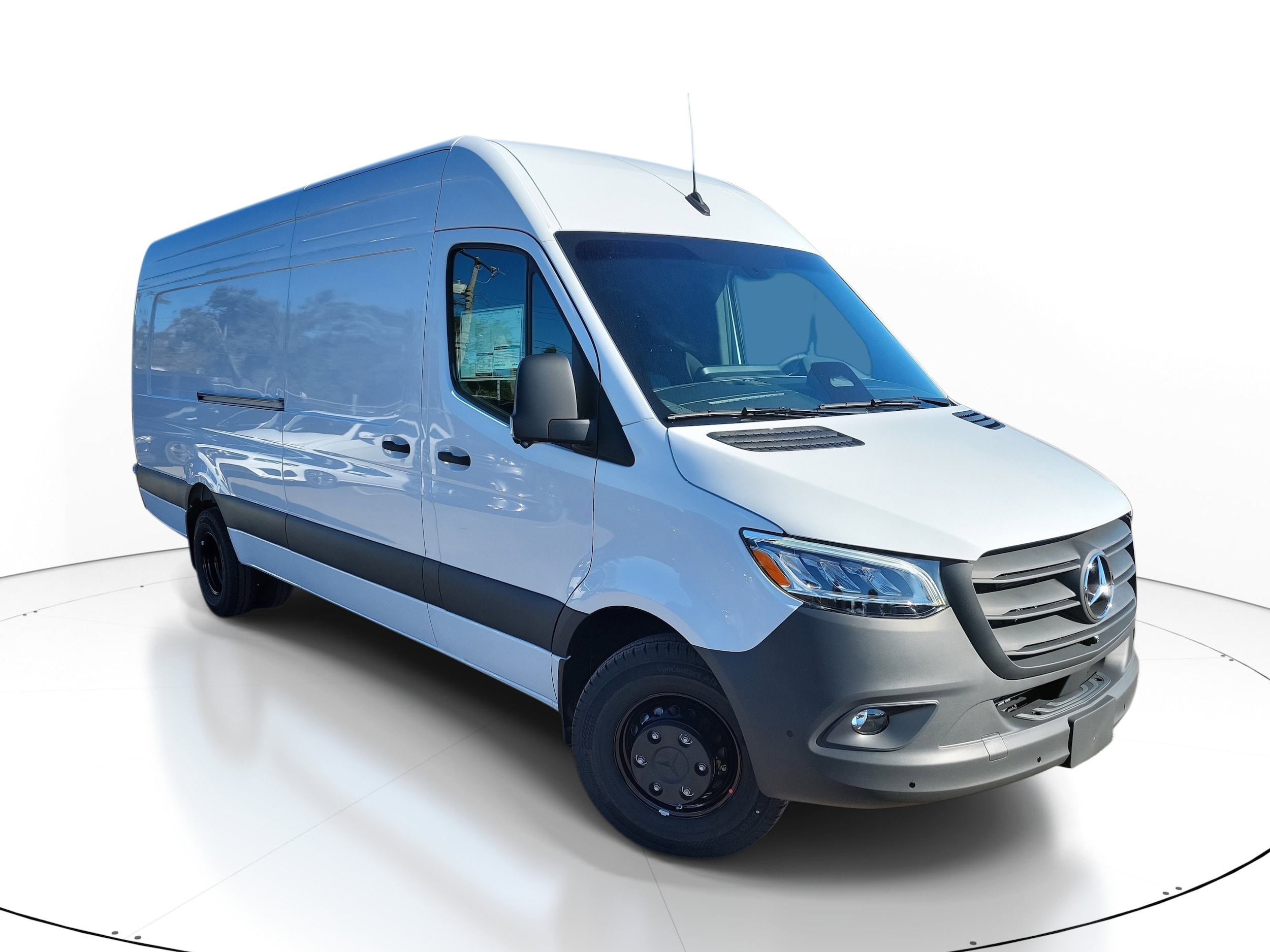 2026 Mercedes-Benz Sprinter Cargo Van Base's photo