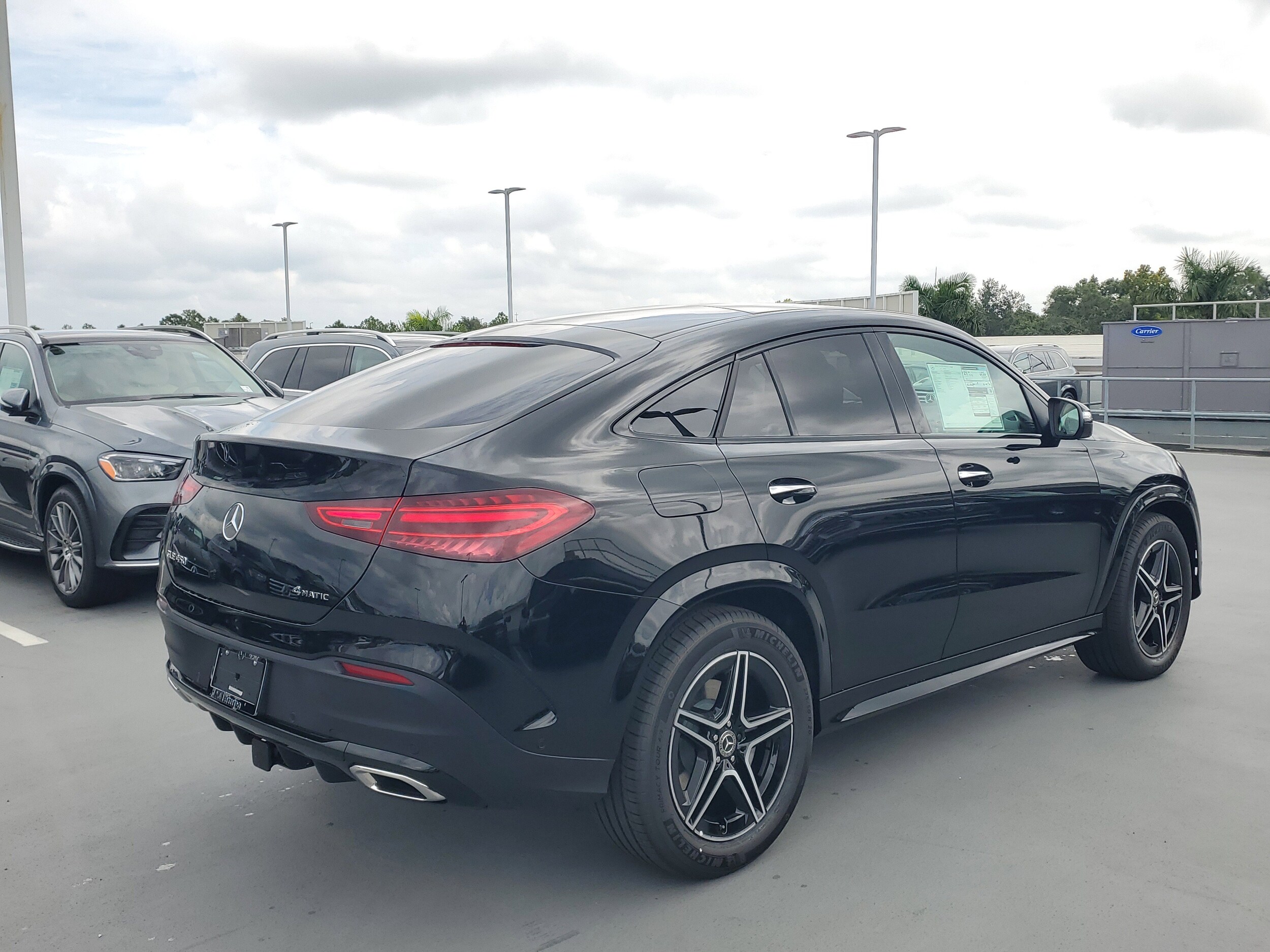 2026 Mercedes Benz GLE 450 4MATIC photo 4