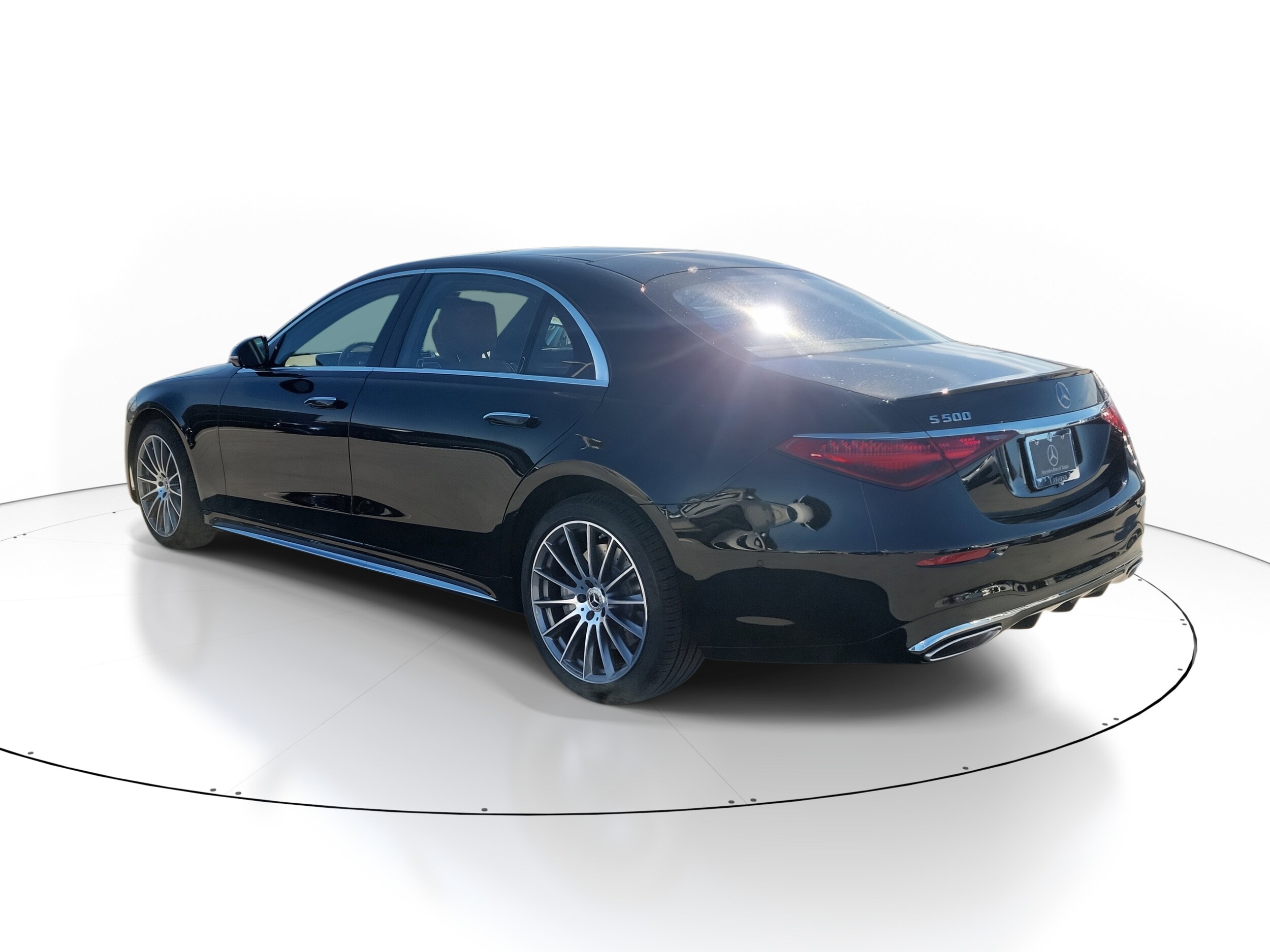 2026 Mercedes Benz S 500 4MATIC photo 2