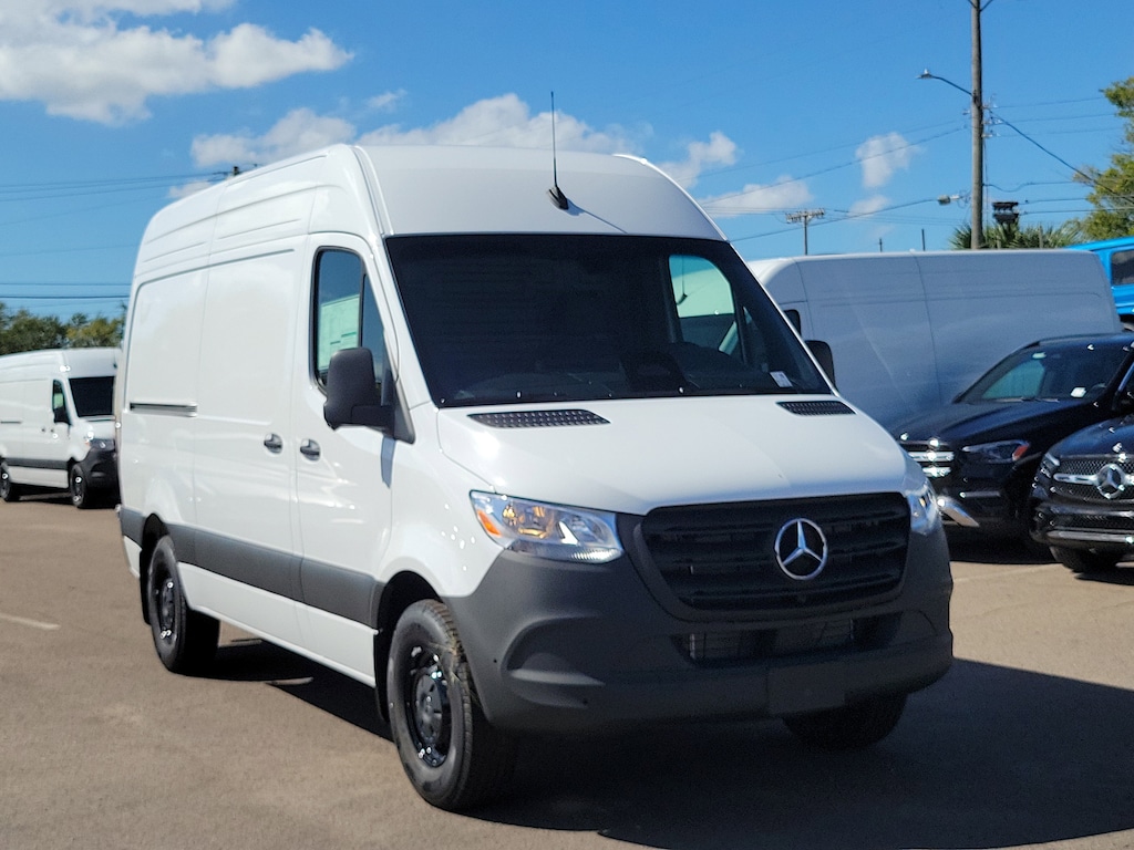 New 2026 Mercedes-Benz Sprinter 2500 Standard Roof 4-Cyl Diesel Van Cargo Van