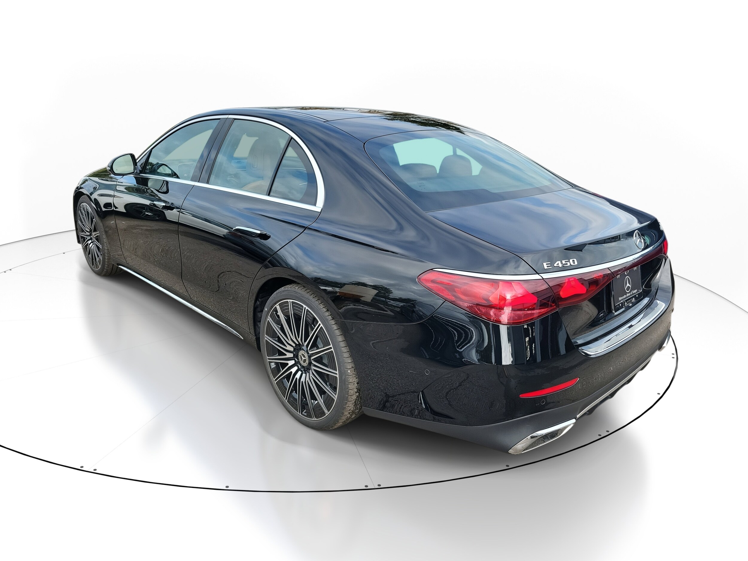 2026 Mercedes Benz E 450 4MATIC Sedan photo 3