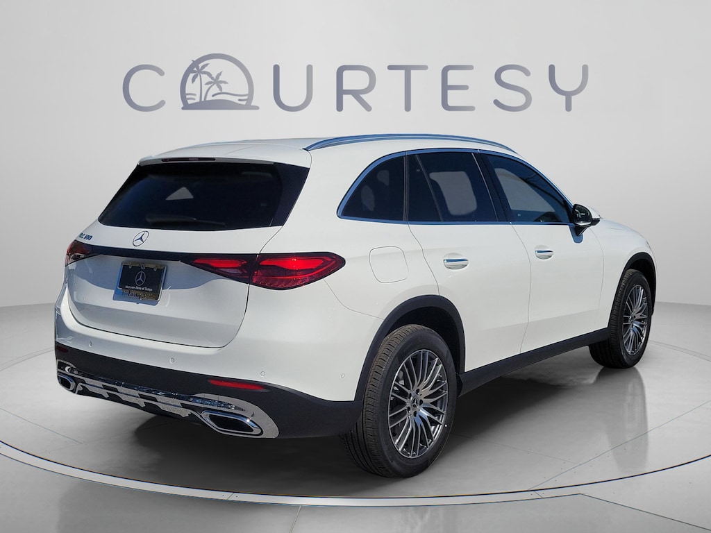 New 2026 Mercedes-Benz GLC 300 SUV