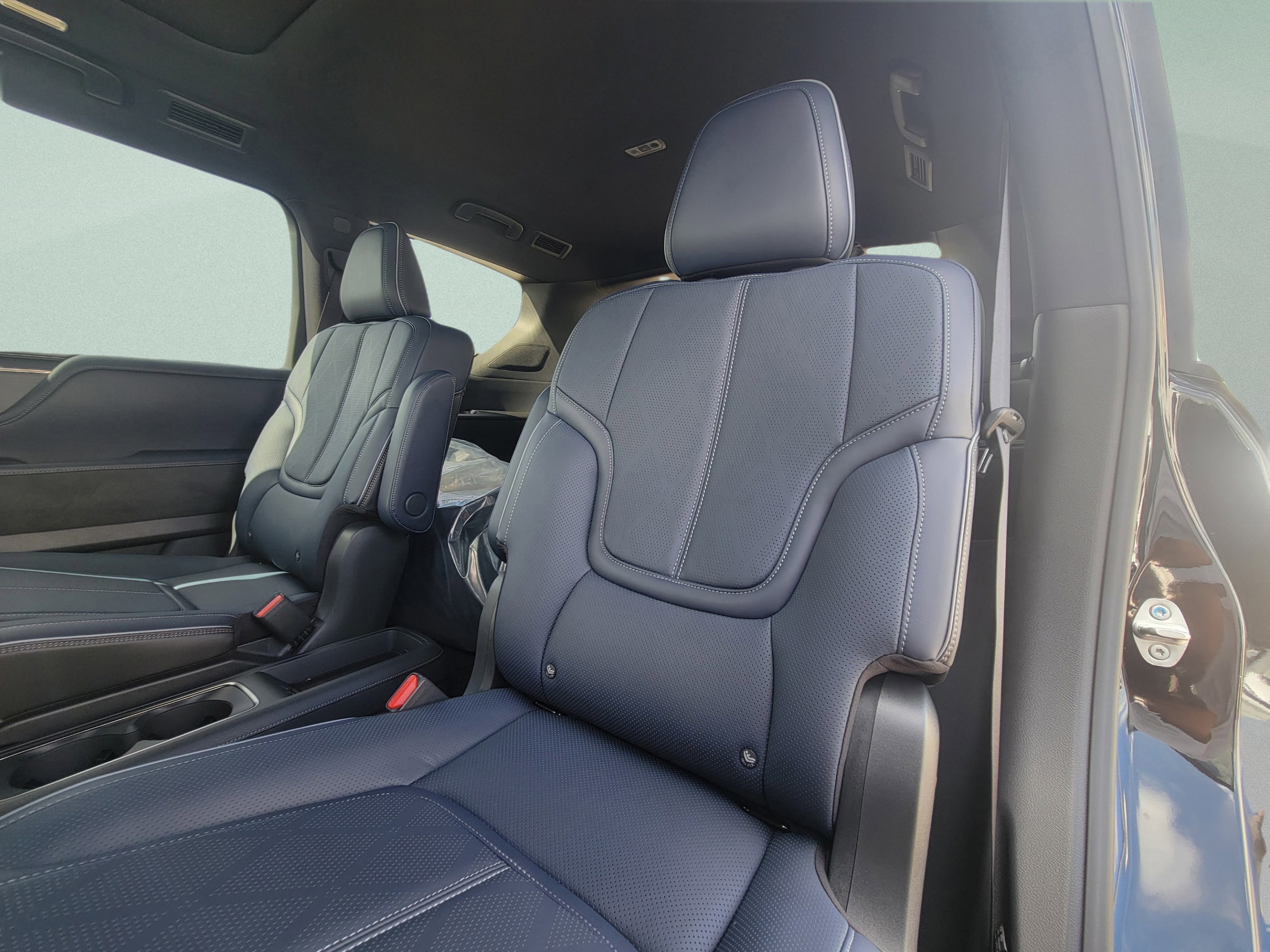 2026 INFINITI QX80 Sport - Photo 14