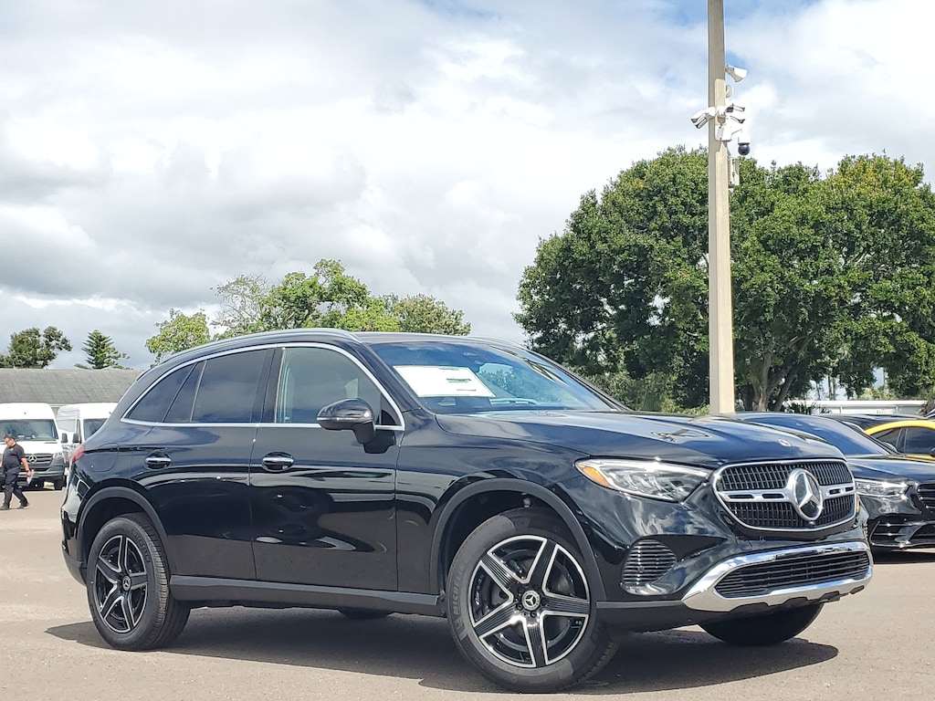 New 2026 Mercedes-Benz GLC 300 4MATIC SUV