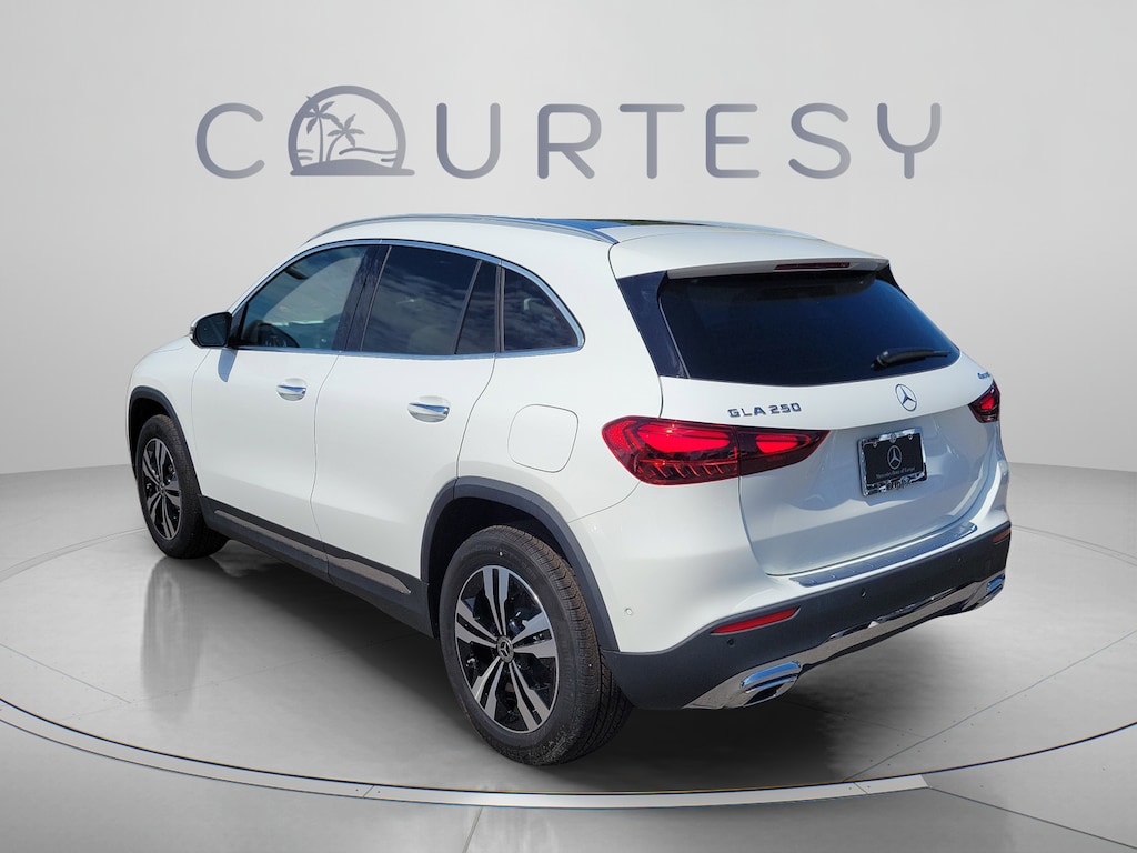 New 2026 Mercedes-Benz GLA 250 4MATIC SUV