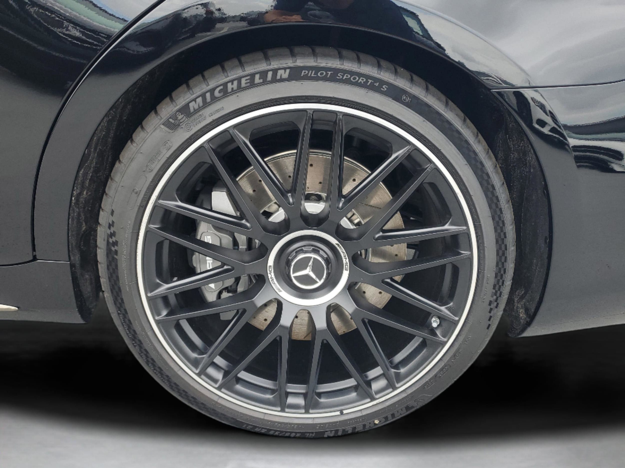 2026 Mercedes-Benz S-Class AMG S 63 - Photo 30