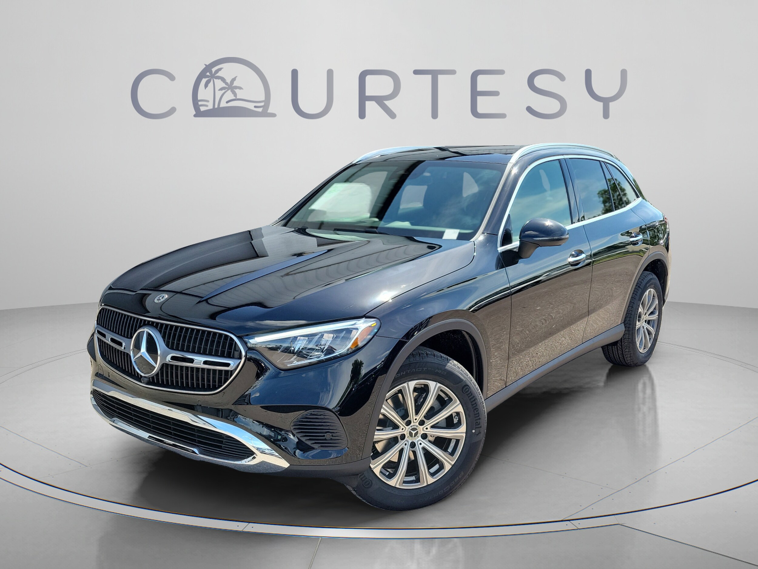 2026 Mercedes-Benz GLC Base