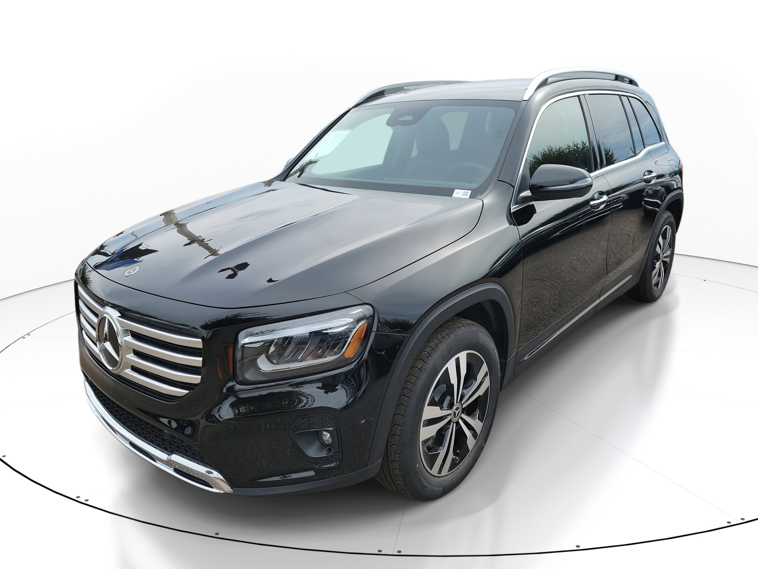 2026 Mercedes Benz GLB 250 photo 3