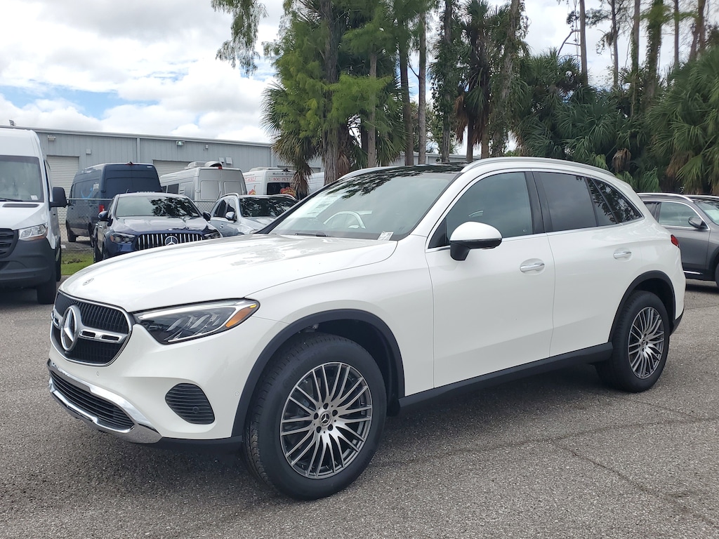New 2026 Mercedes-Benz GLC 300 4MATIC SUV