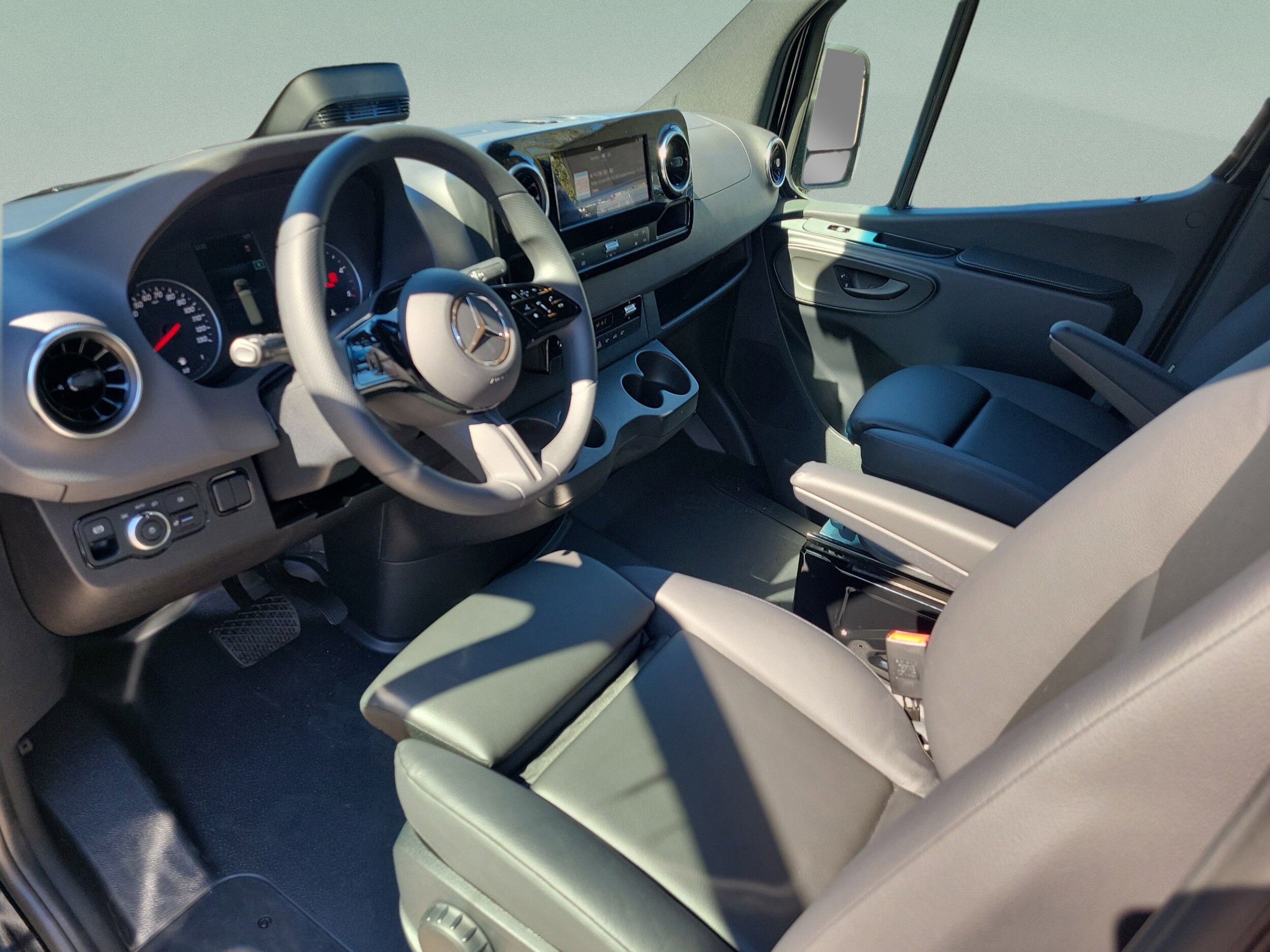 2026 Mercedes-Benz Sprinter Crew Van Base - Photo 28